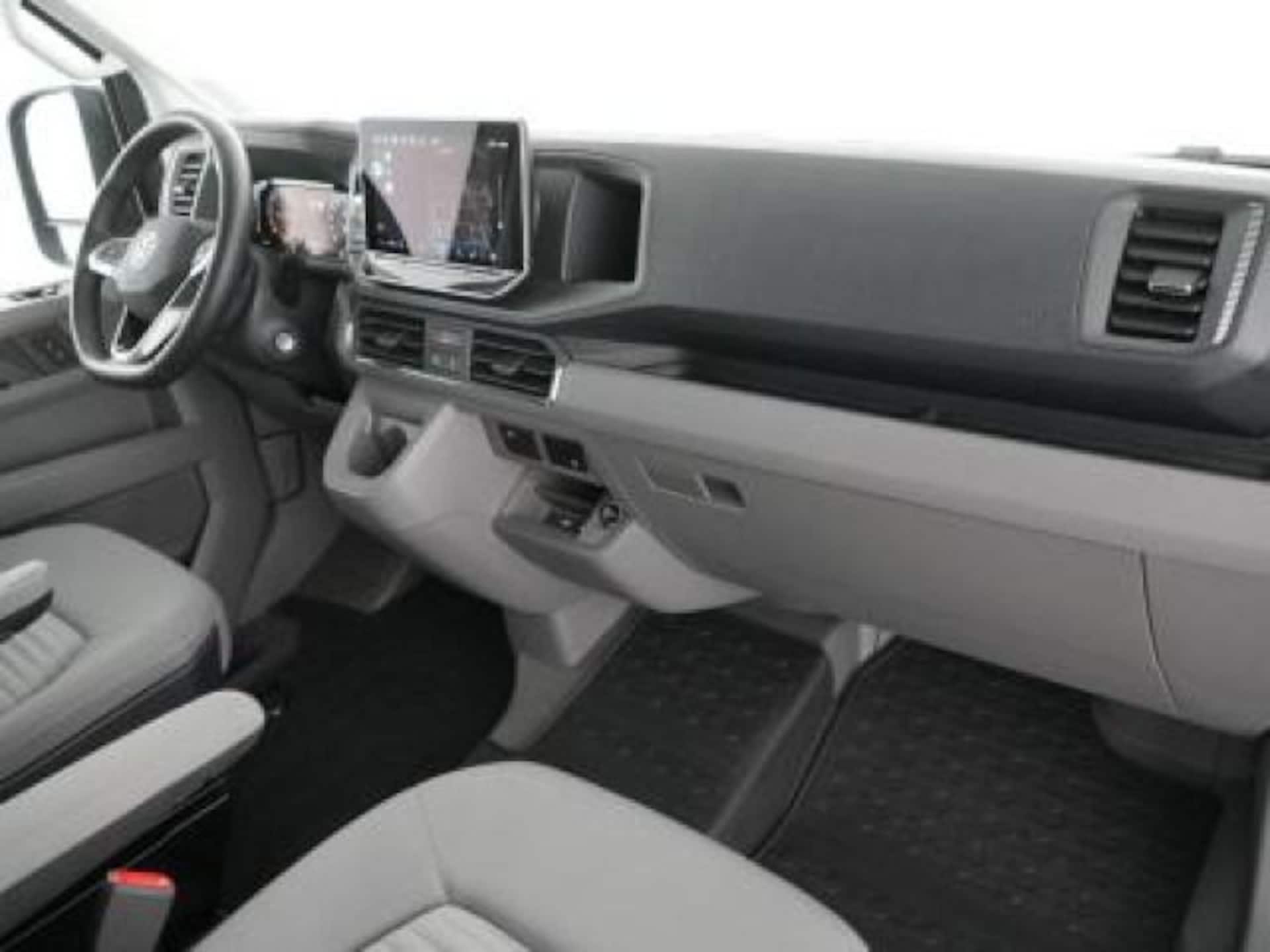 Volkswagen Grand California 600