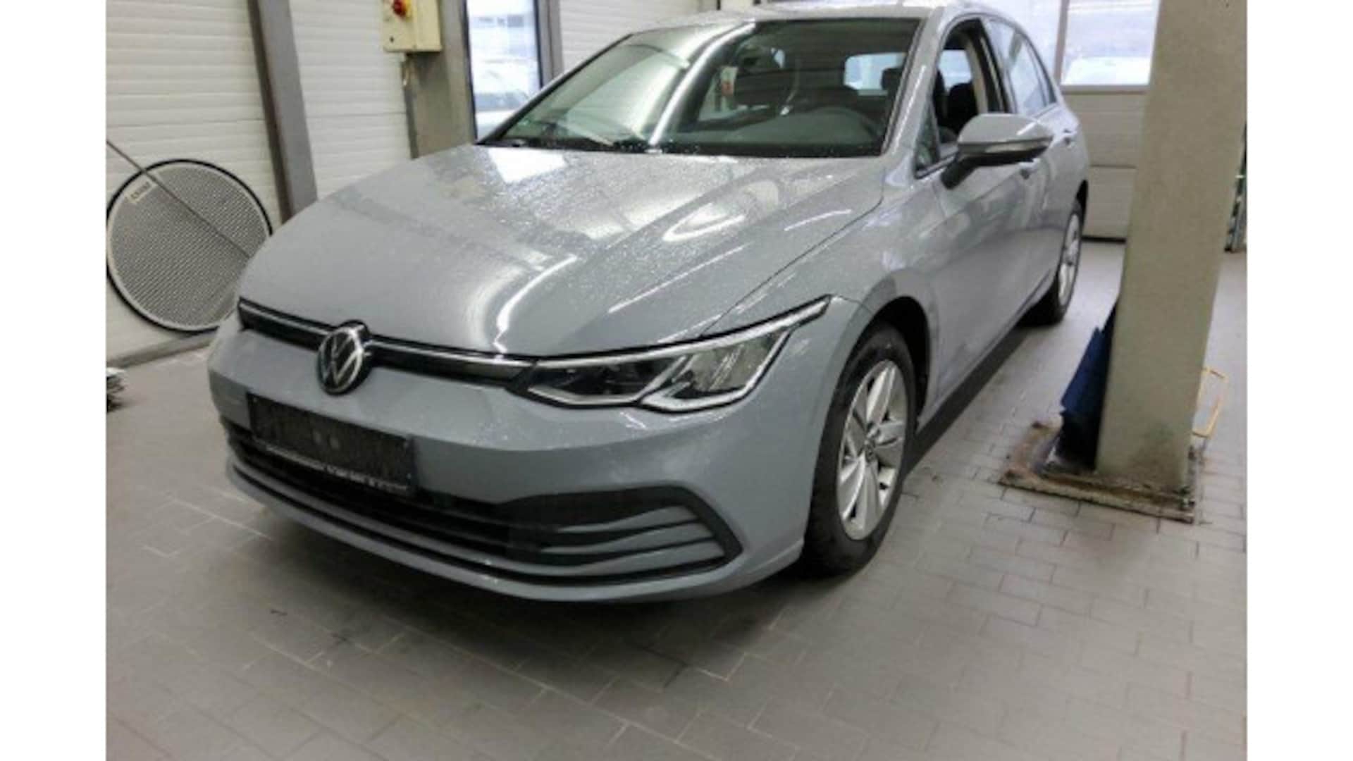 Volkswagen Golf Life