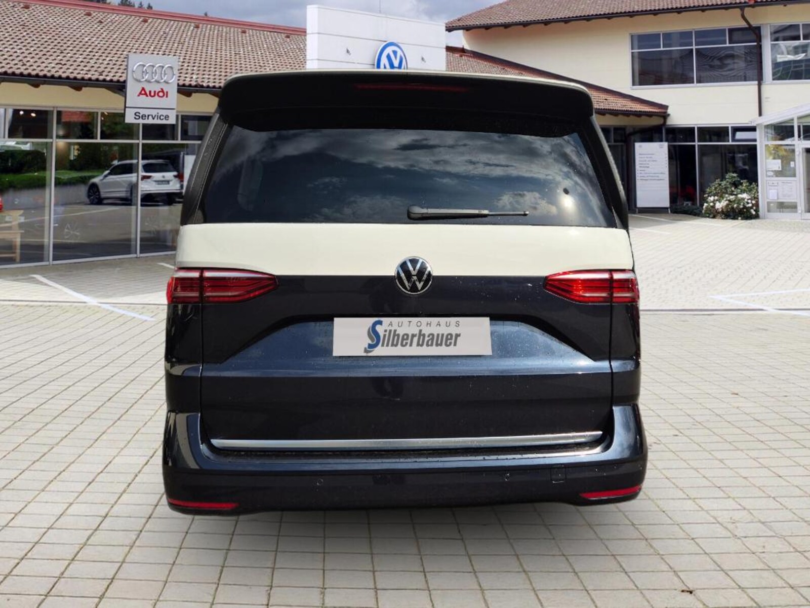 Volkswagen Multivan Langversion – Bild 8