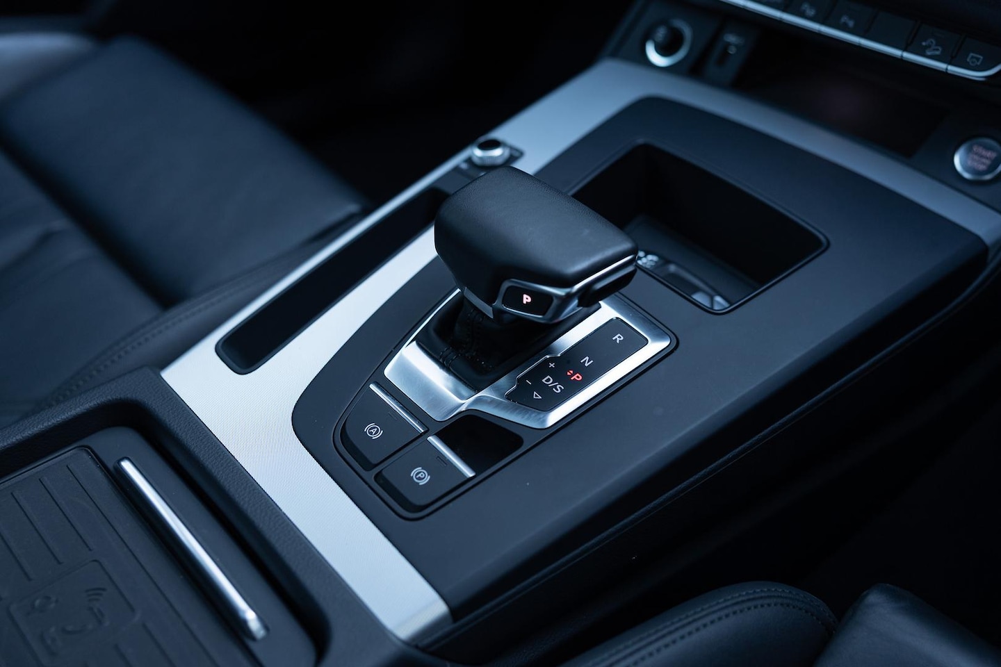 Image about Audi Q5 Sport 40 TDI quattro S tronic