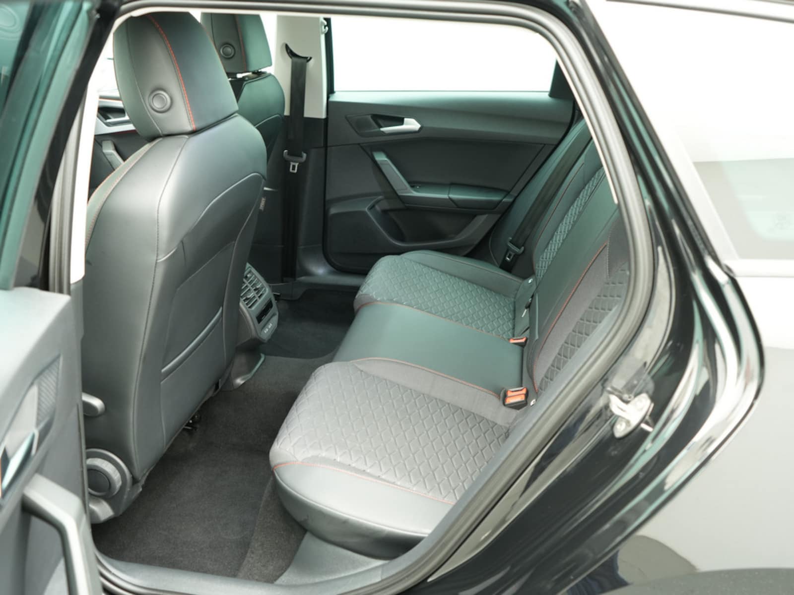 SEAT Leon Sportstourer – Bild 15