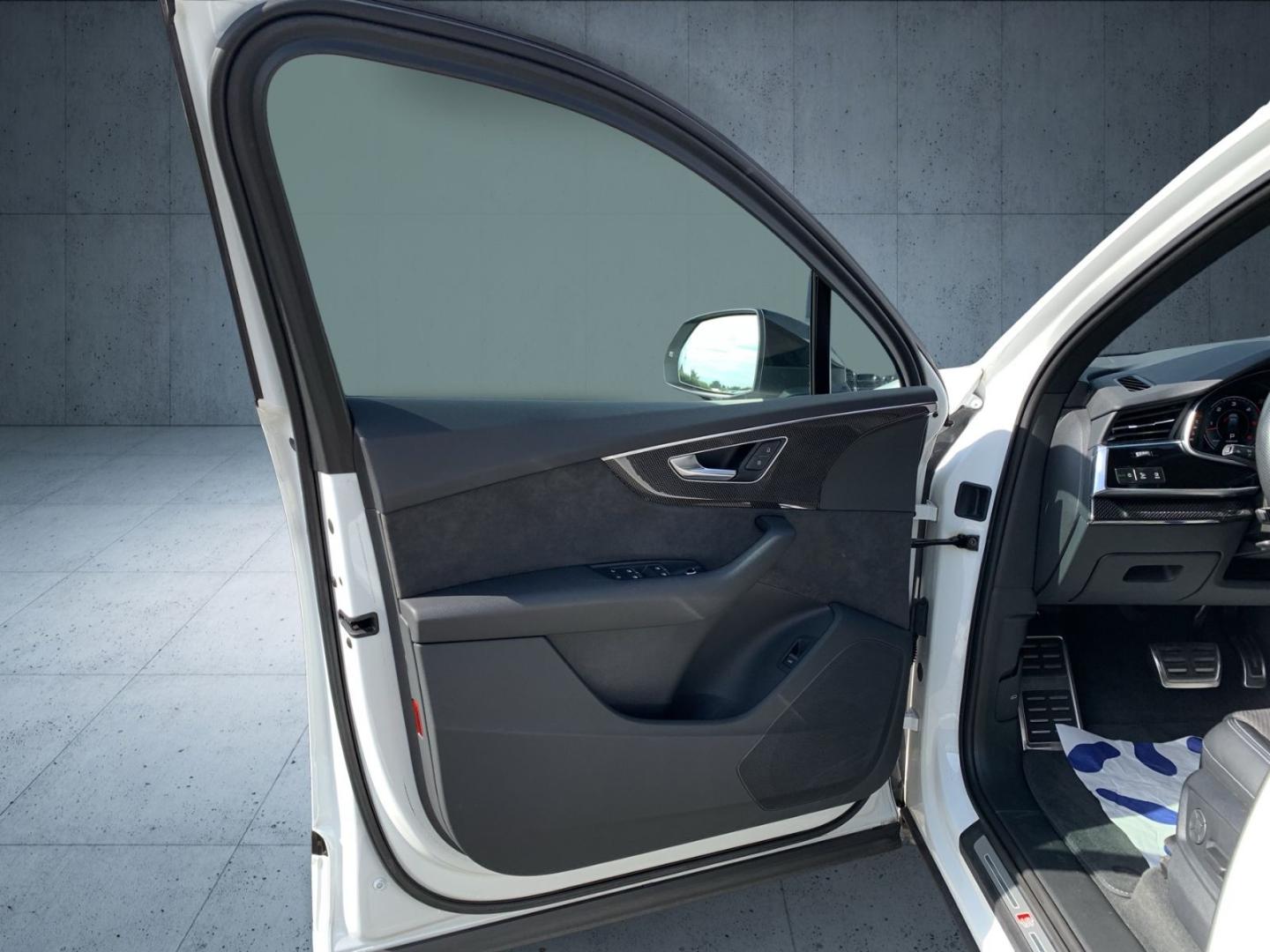 Image about Audi Q7 45 TDI quattro tiptronic