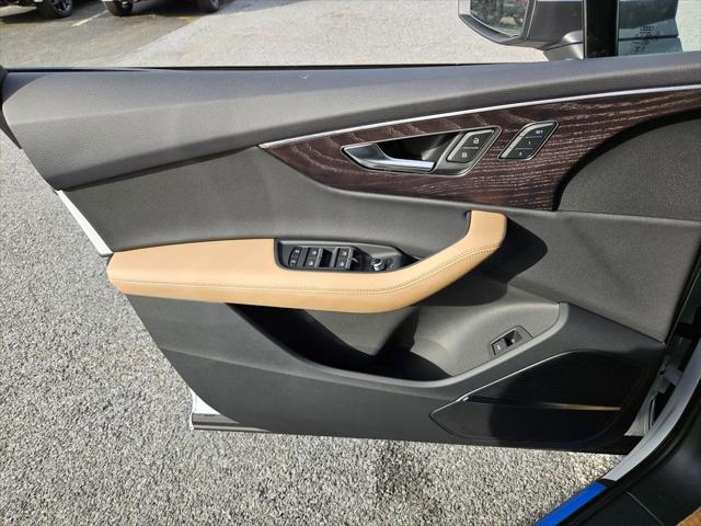 2025 Audi Q7 Premium Plus - Photo 7