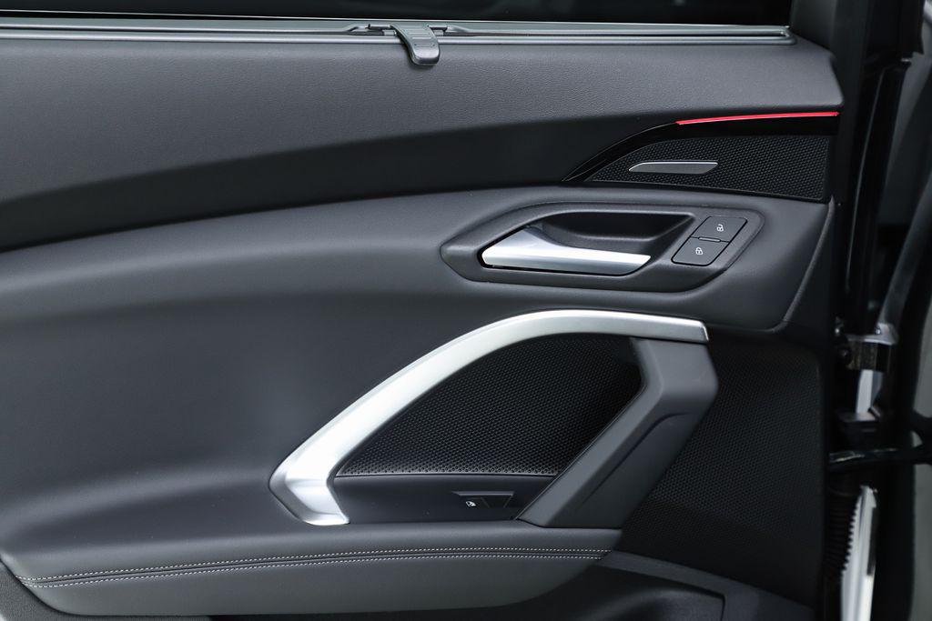 2025 Audi Q5 Premium Plus - Photo 37