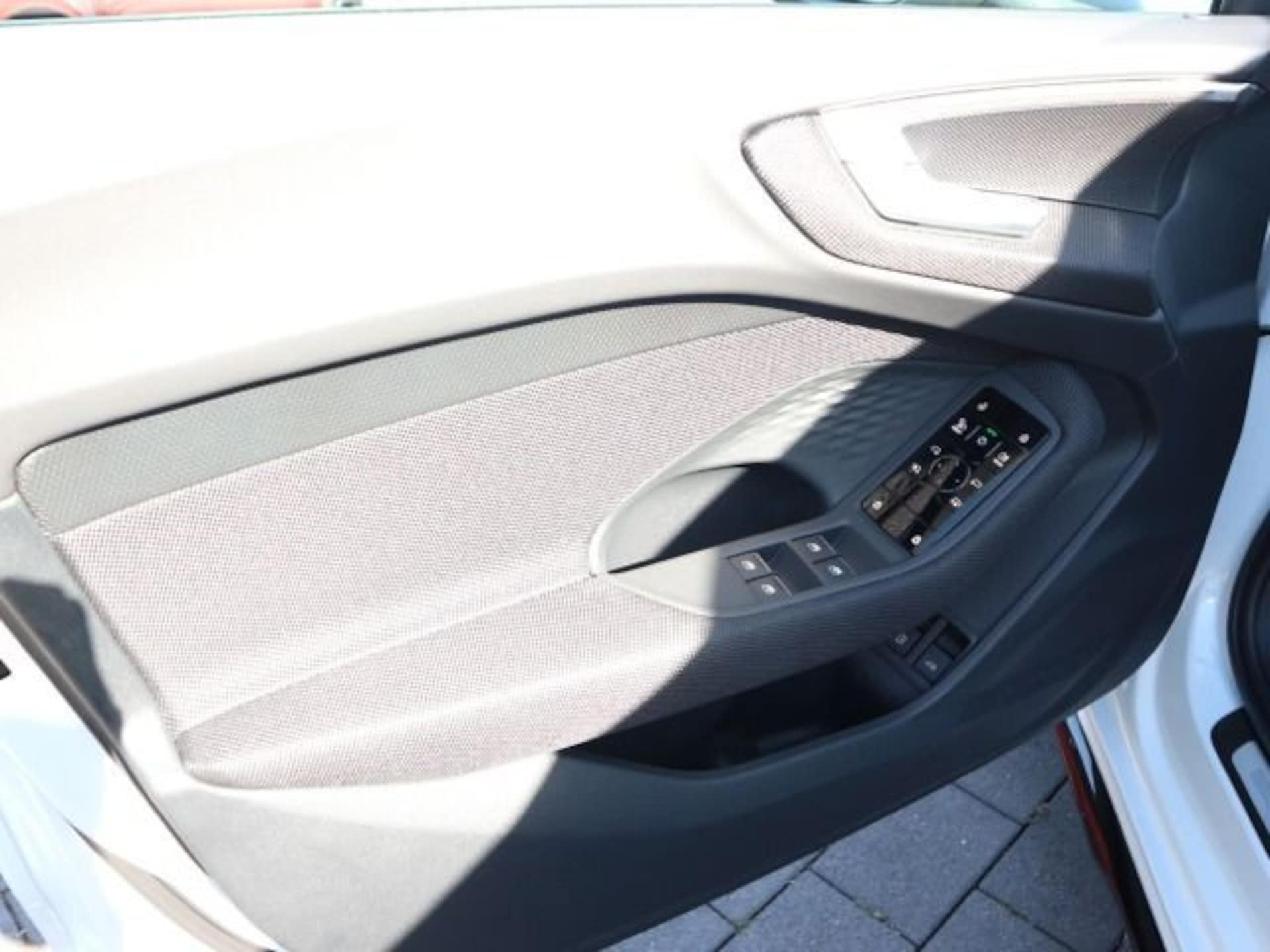 Audi A5 Limousine e-hybrid edition one