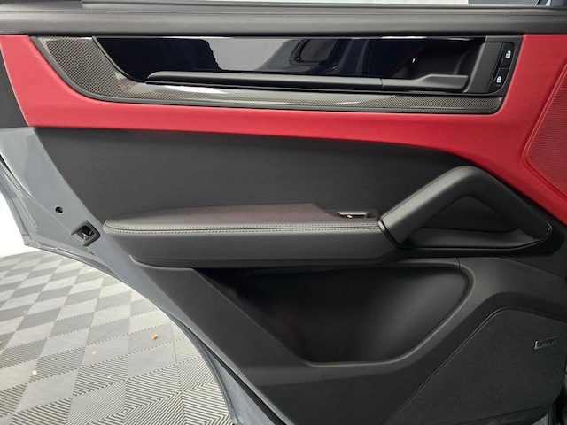 2024 Porsche Cayenne Coup Turbo GT - Photo 22