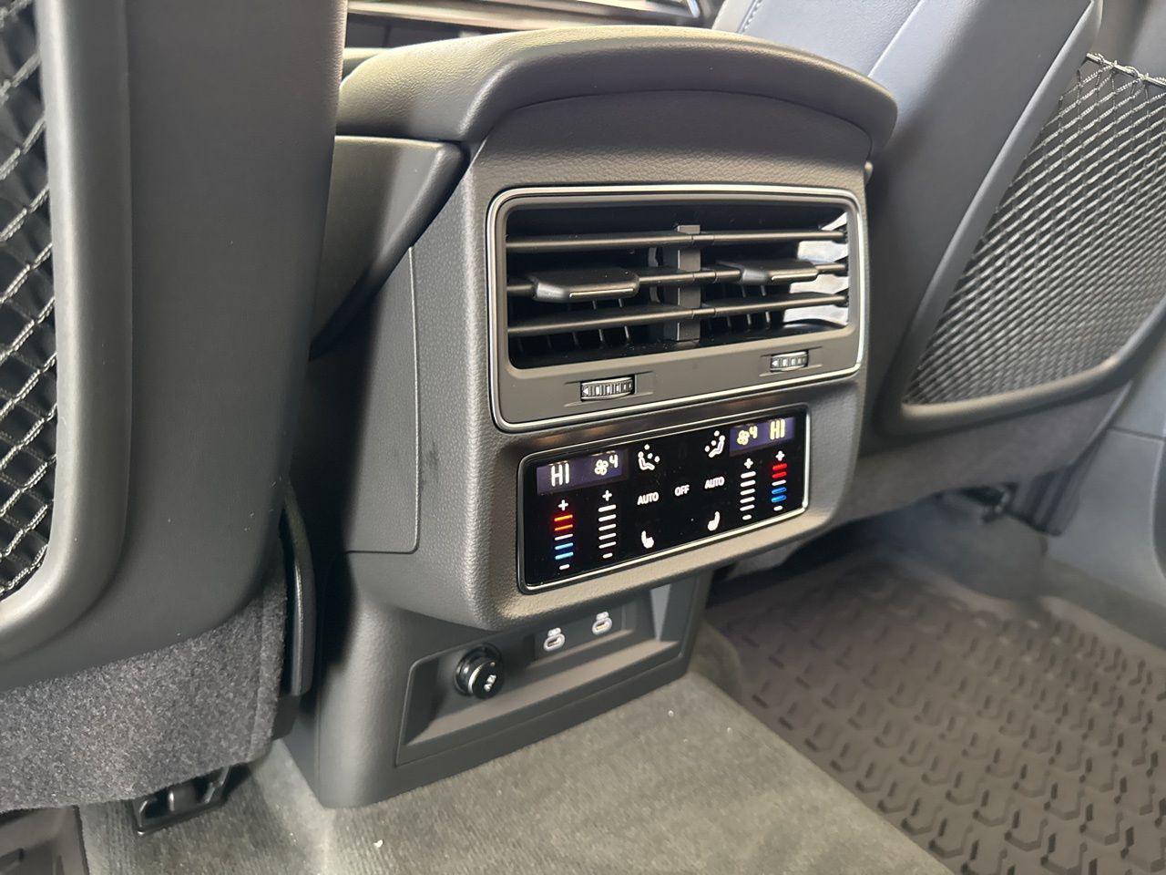2026 Audi Q7 Premium Plus - Photo 40