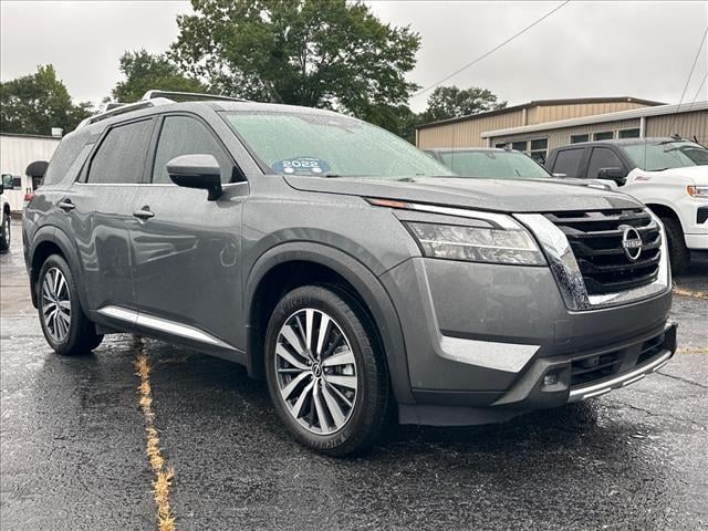 2022 Nissan Pathfinder