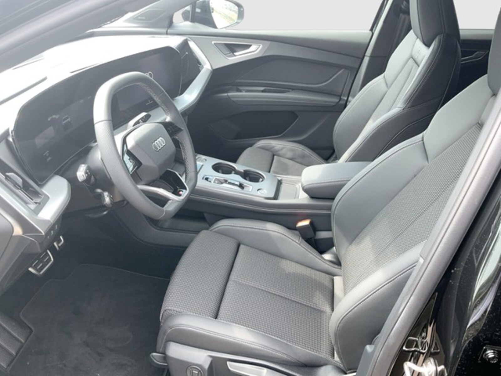 Audi Q4 e-tron – Bild 8