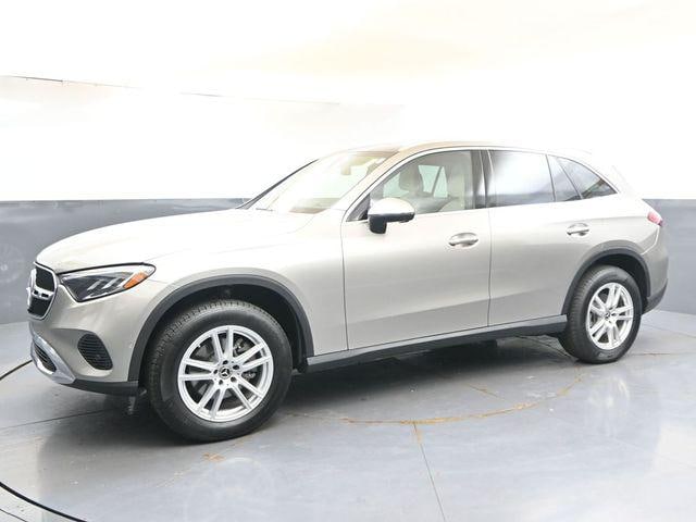 2023 Mercedes-Benz GLC 300