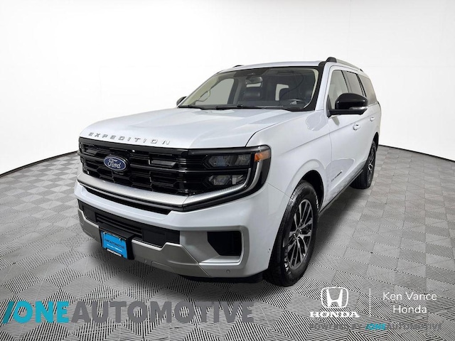Photo of 2025 Ford Expedition 