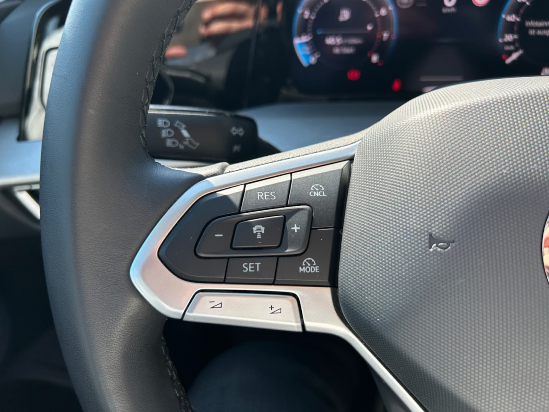 Volkswagen Golf Life