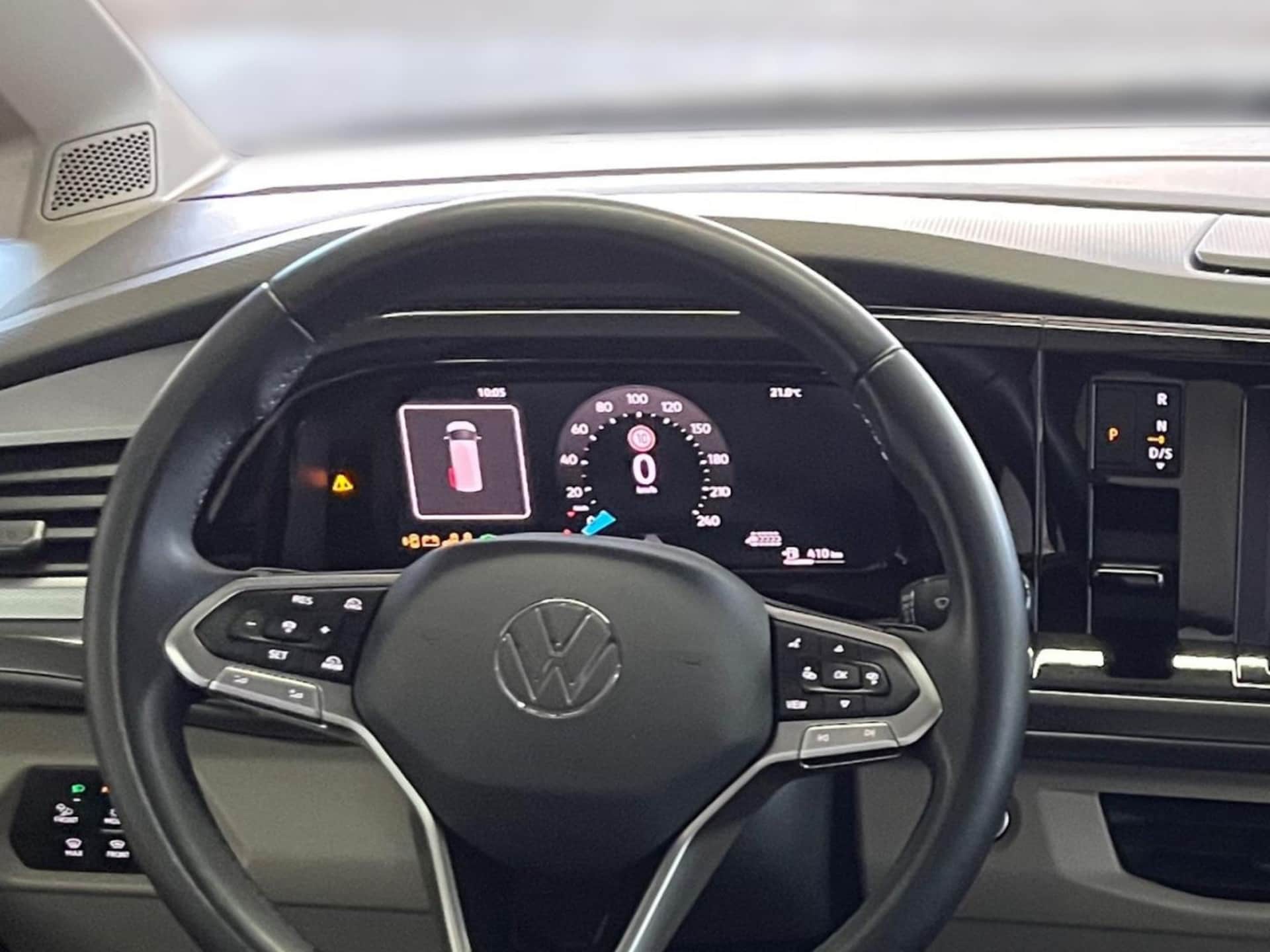 Volkswagen Multivan Langversion Basis-Modell