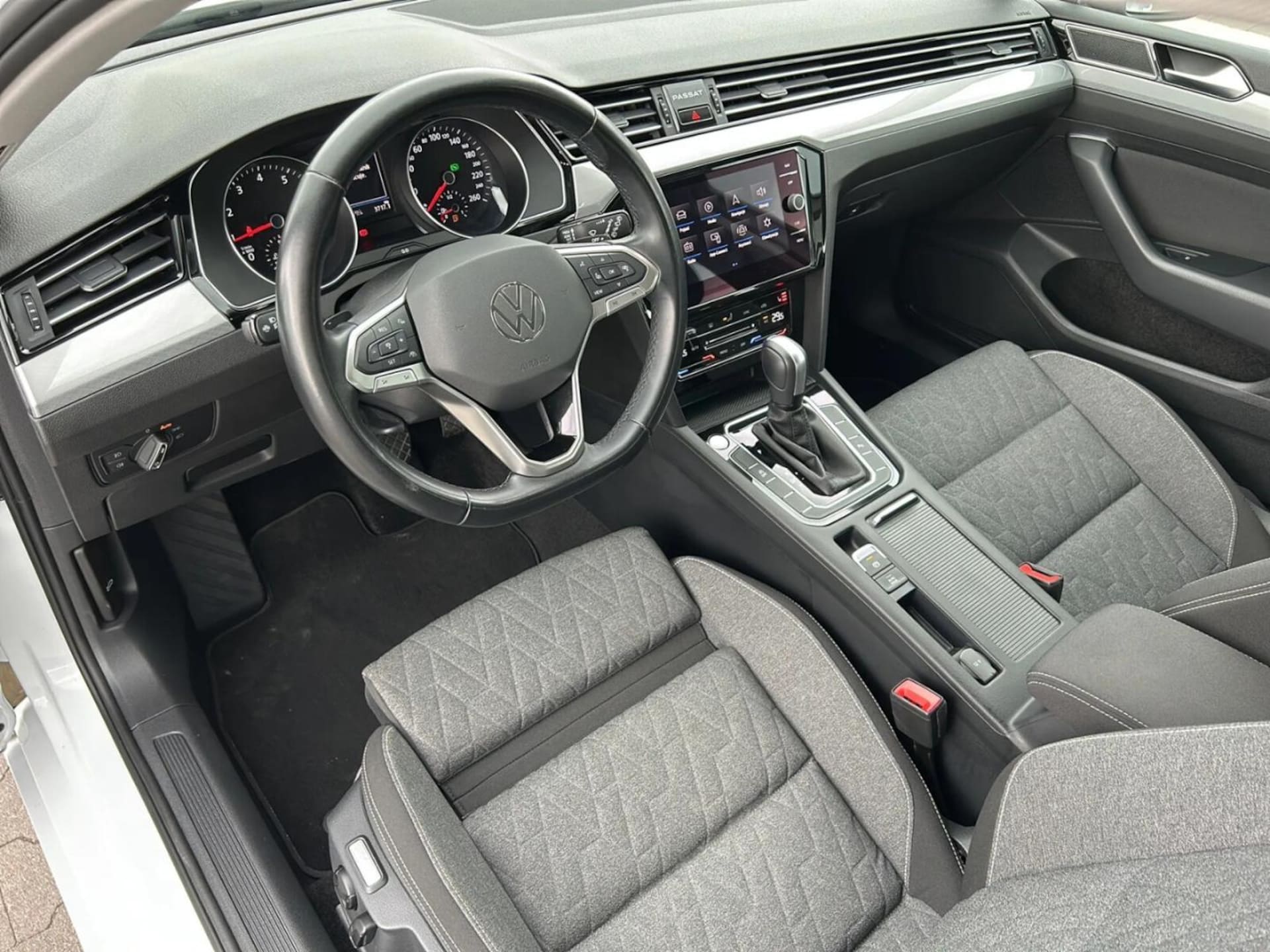 Volkswagen Passat Variant Business