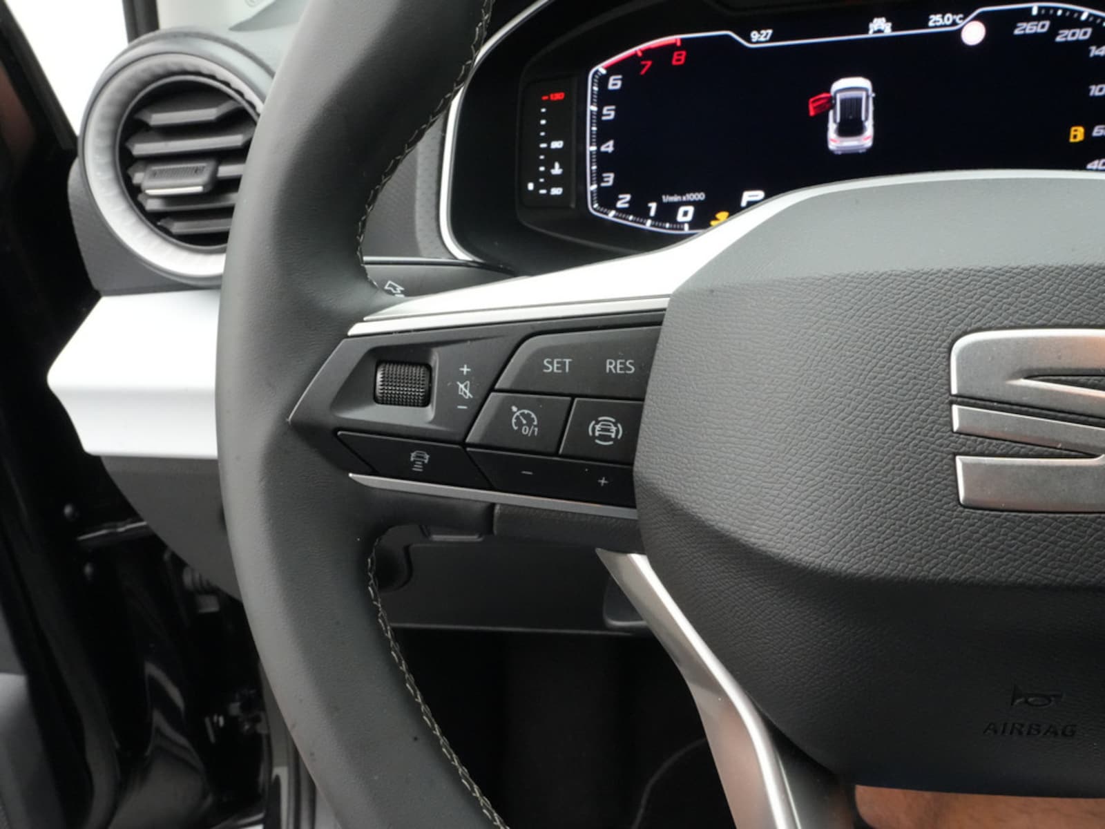 SEAT Arona – Bild 14