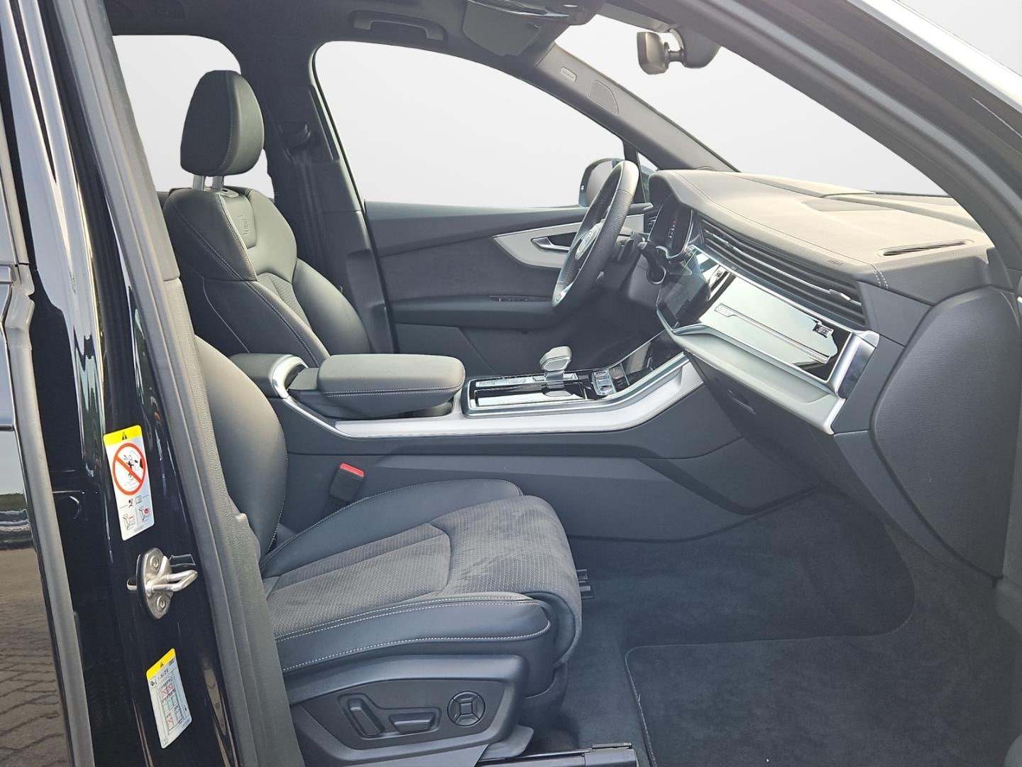 Bild über Audi Q7 SUV S line business TFSI quattro 250 kW tiptronic - für weitere Informationen kontaktieren Sie den Audi Partner