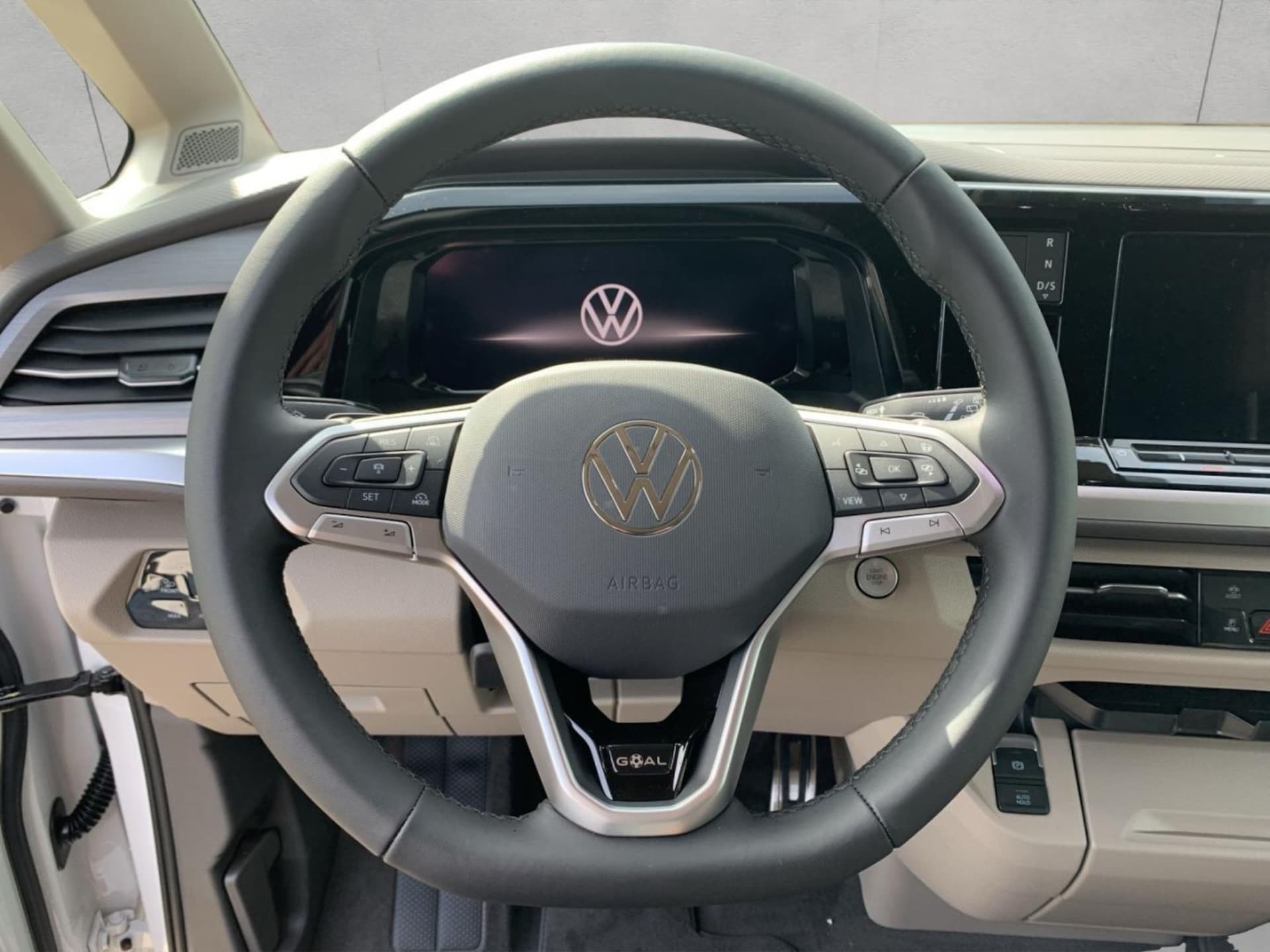 Volkswagen Multivan Life