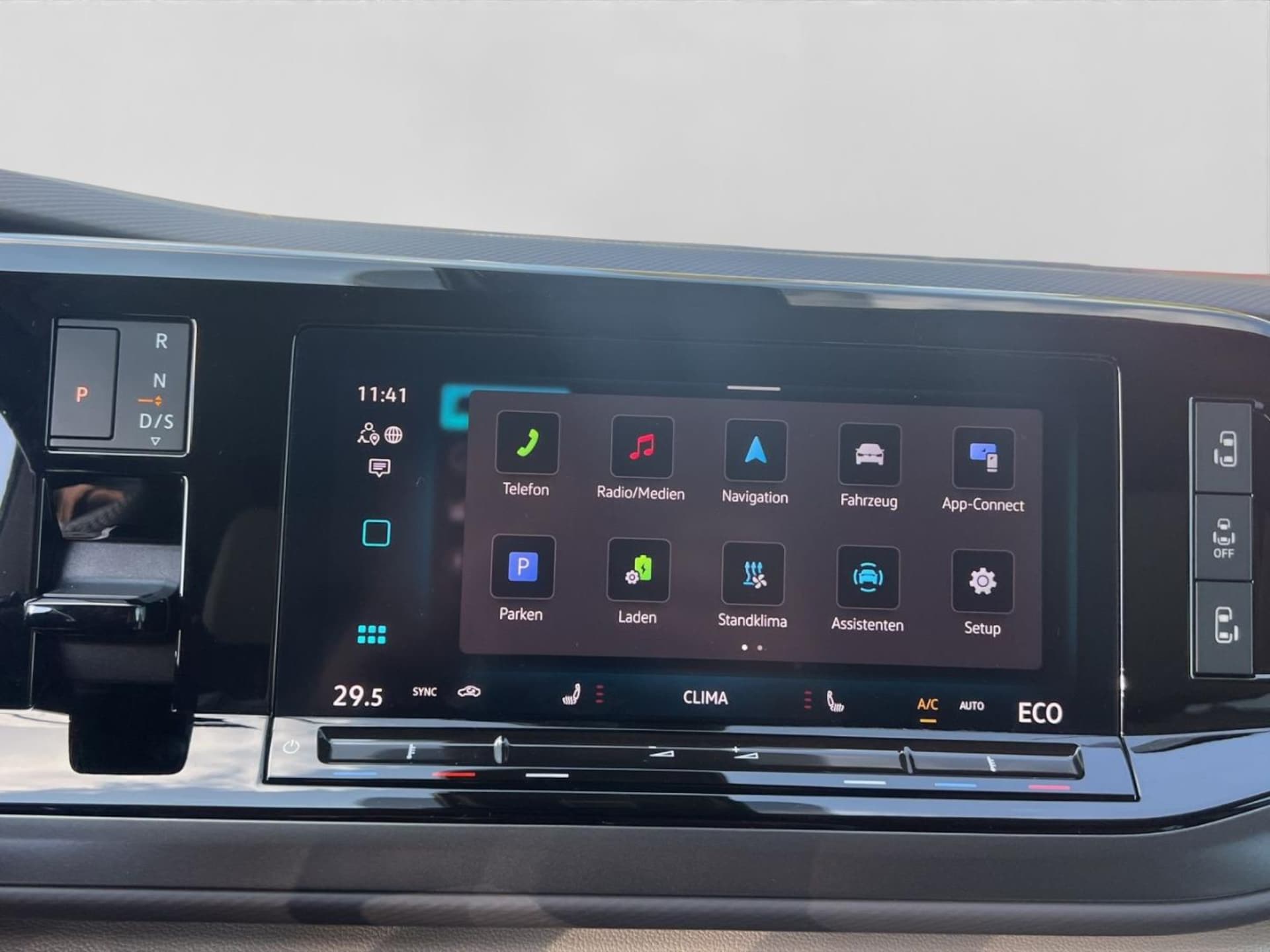 Volkswagen Multivan Basis-Modell