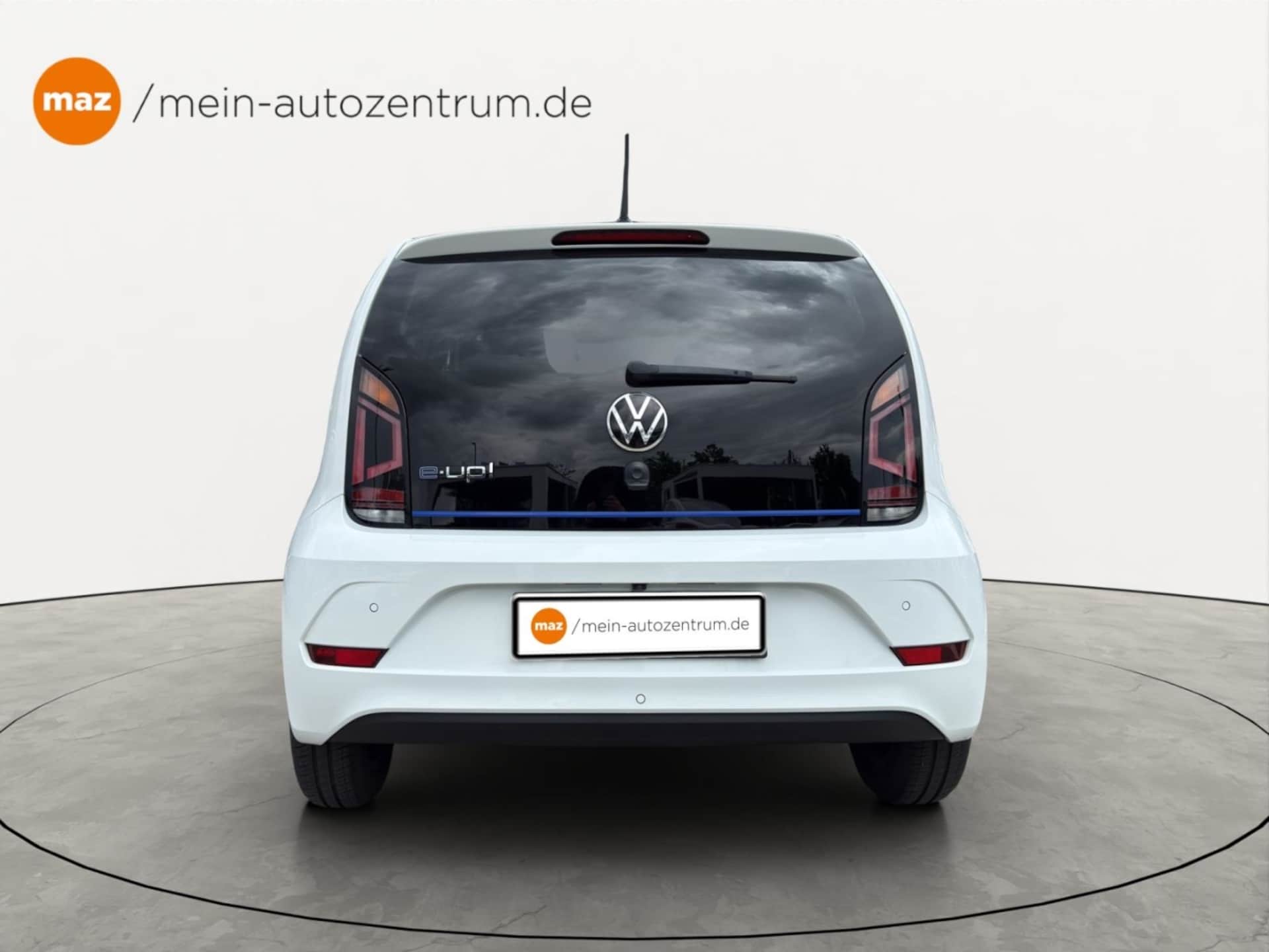 Volkswagen e-up! UNITED