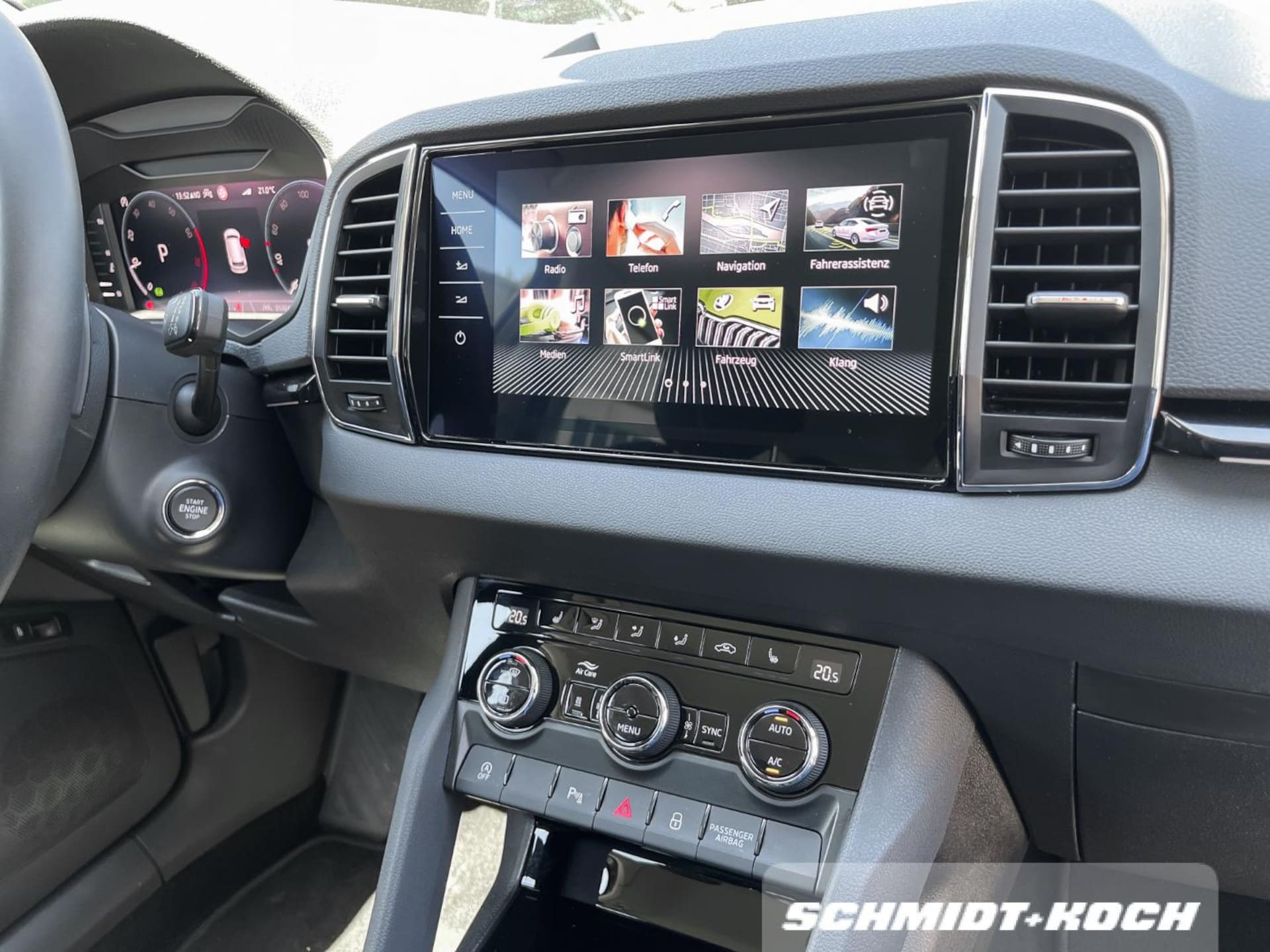 Skoda Karoq Tour