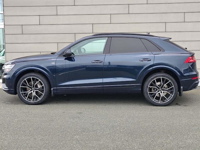 2023 Audi Q8