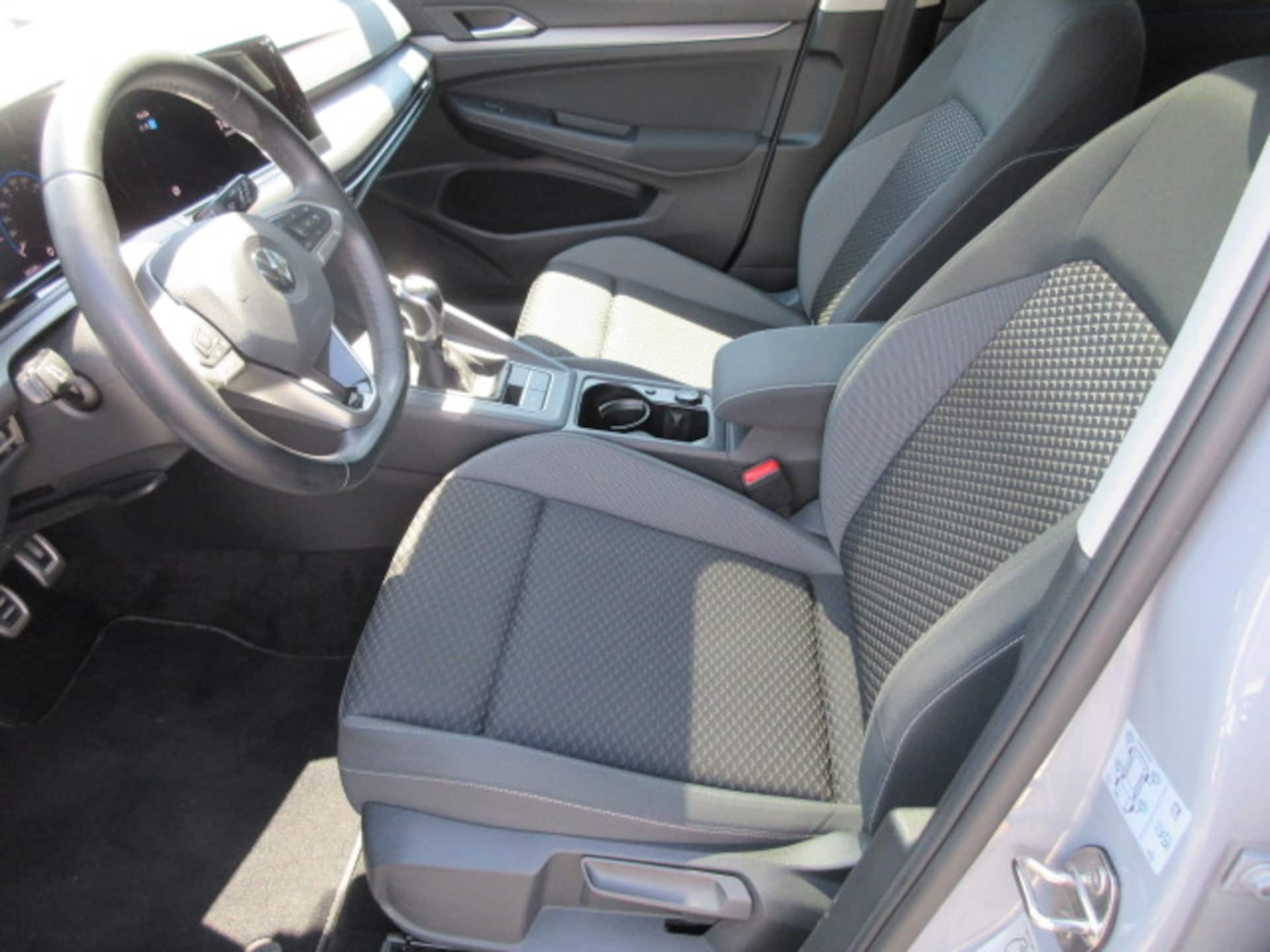 Volkswagen Golf Active