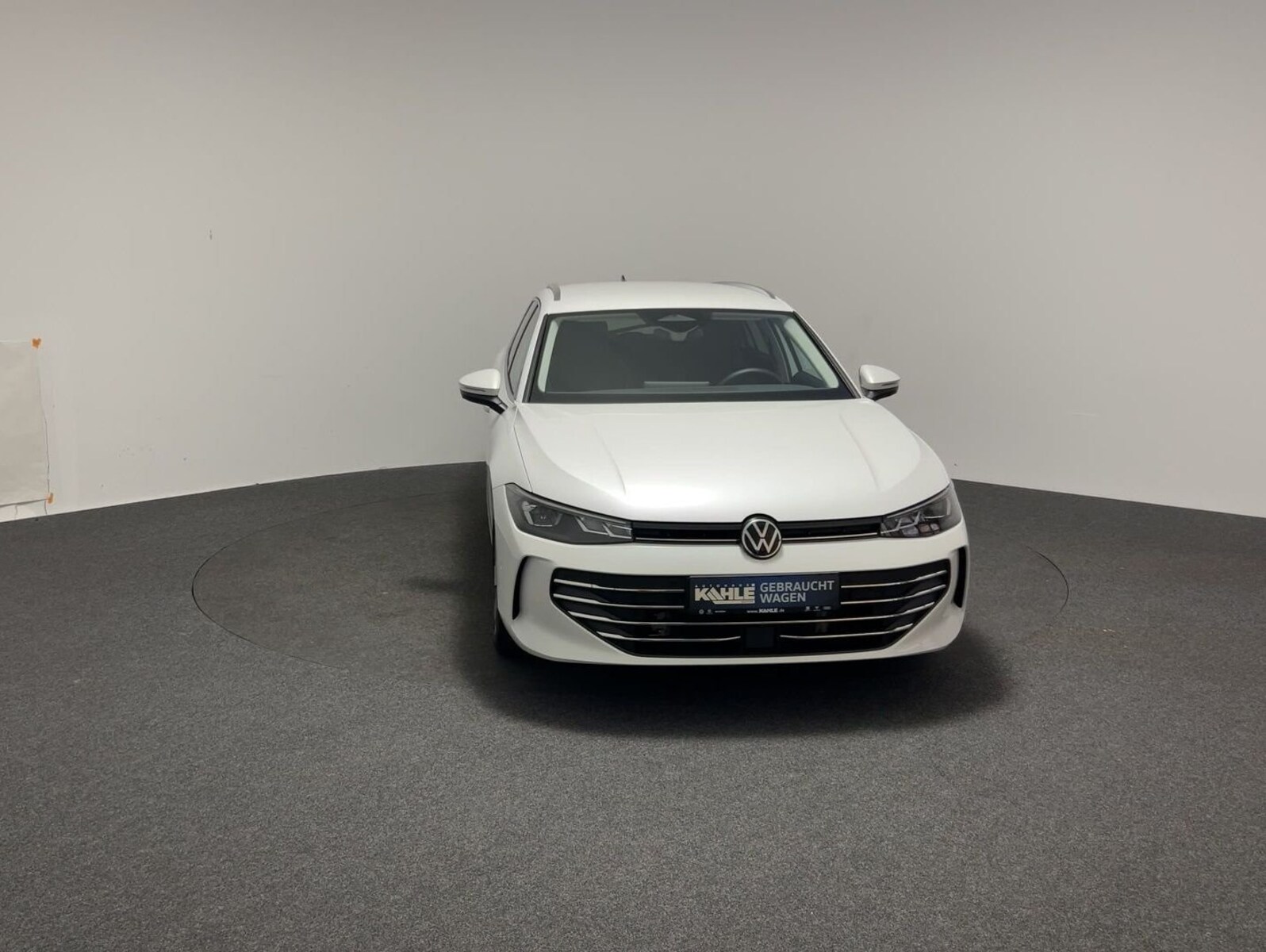 Volkswagen Passat – Bild 4