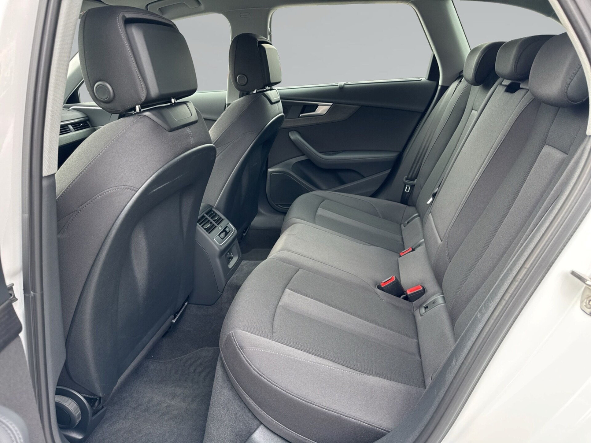 Audi A4 Avant Advanced