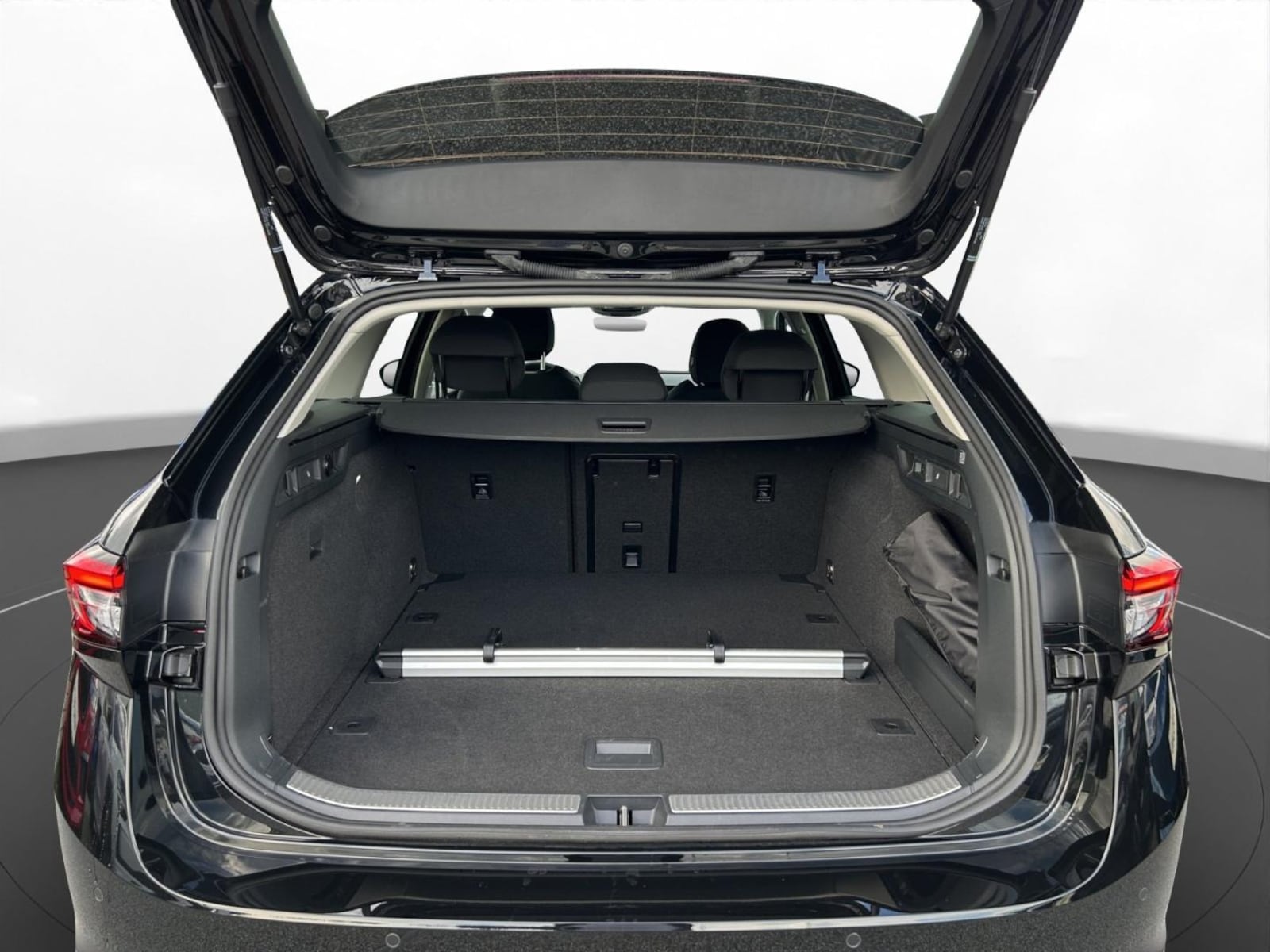Škoda Superb Combi – Bild 15