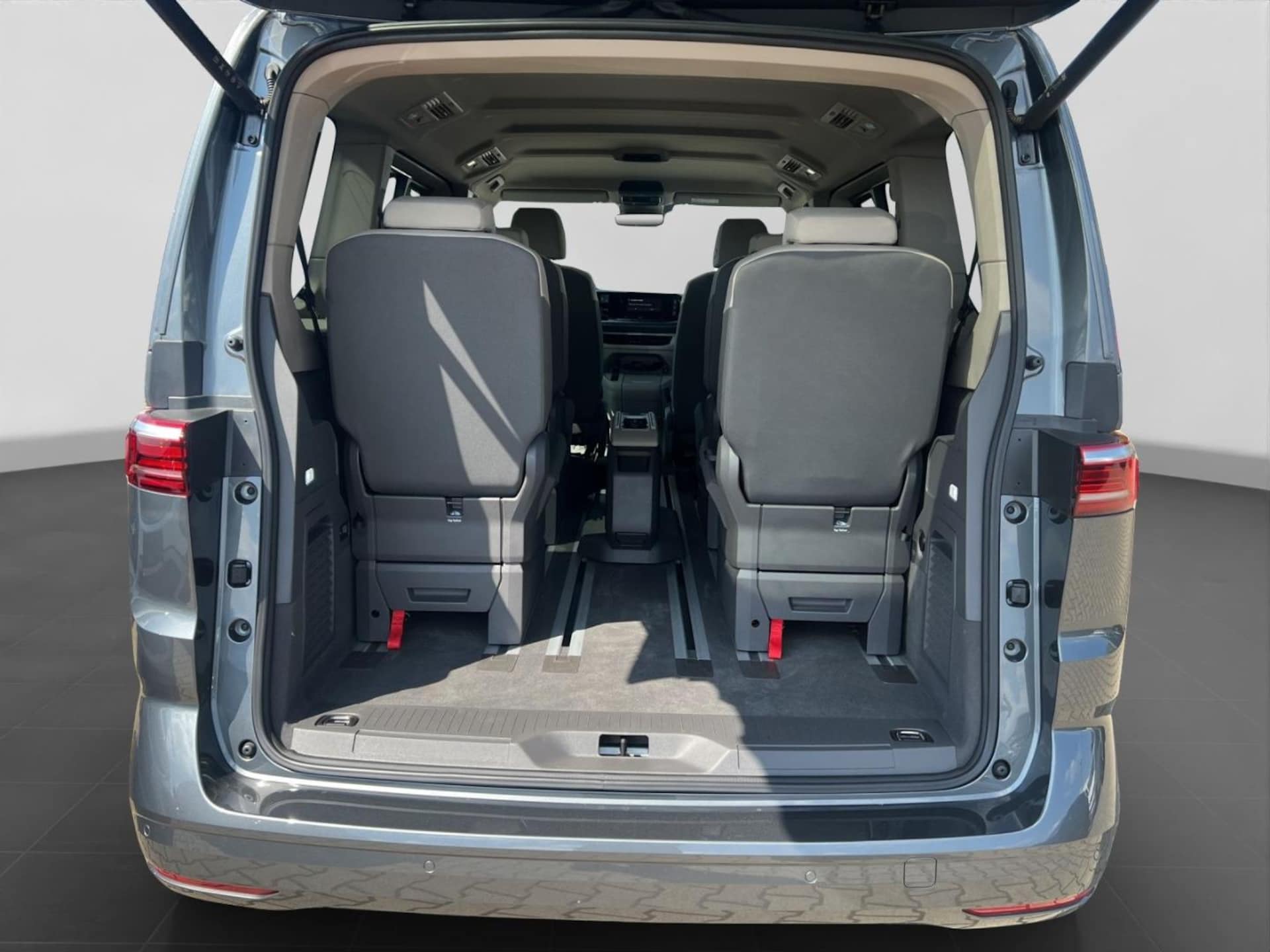 Volkswagen Multivan Basis-Modell