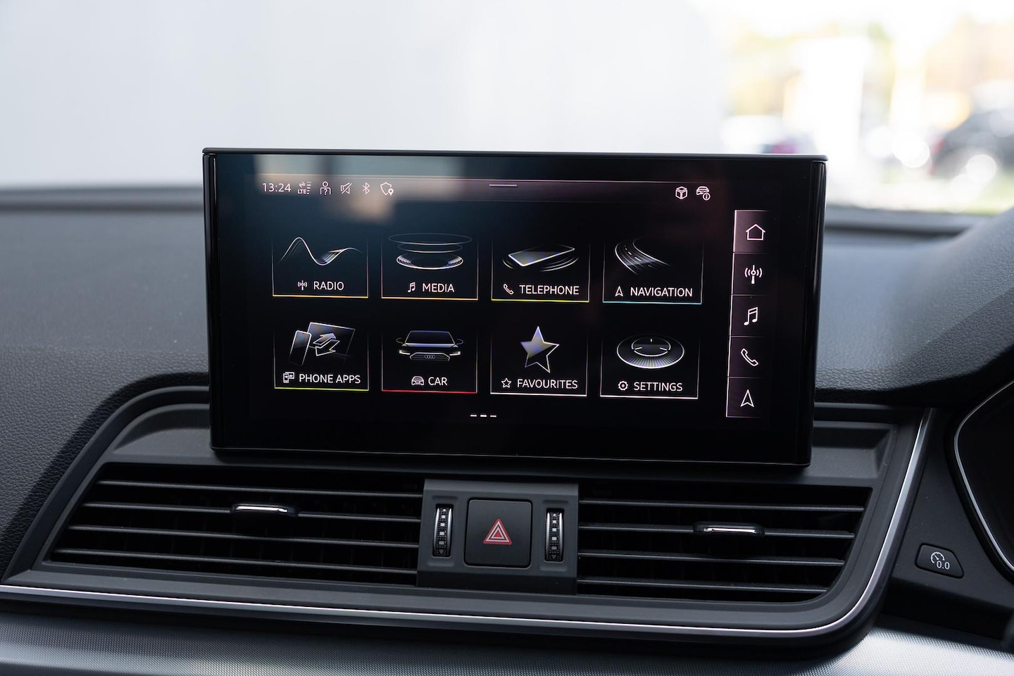 Image about Audi Q5 Sport 40 TDI quattro S tronic