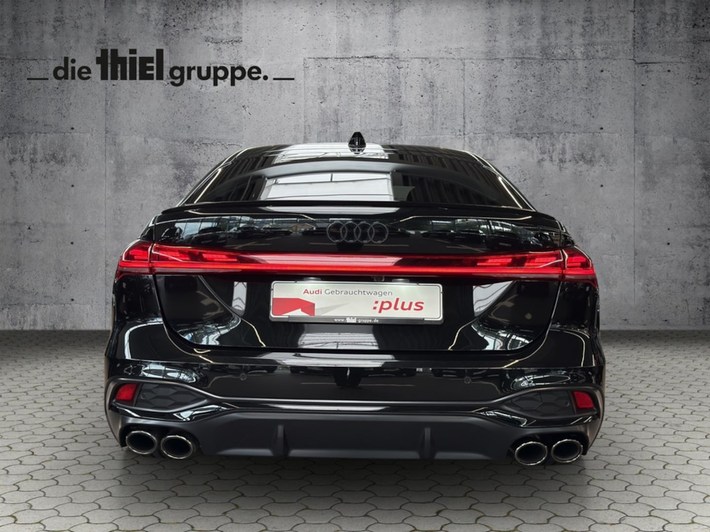 Bild über Audi S5 Limousine TFSI 270 kW S tronic - für weitere Informationen kontaktieren Sie den Audi Partner