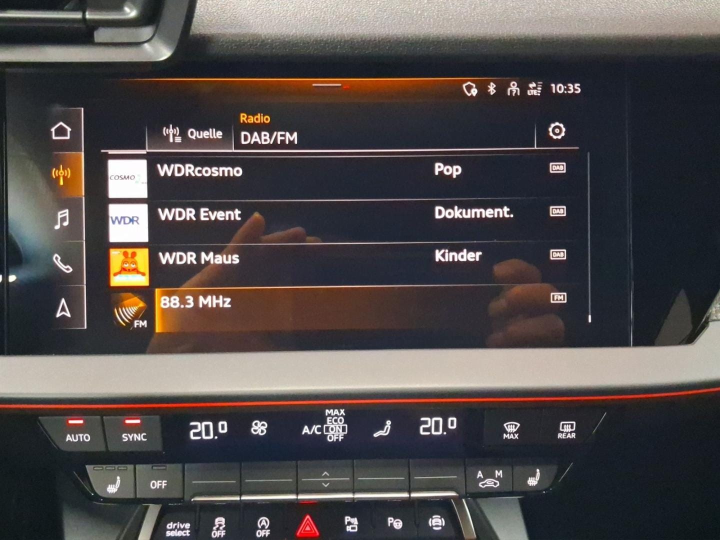 Bild über Audi RS 3 Sportback TFSI quattro 294 kW S tronic - für weitere Informationen kontaktieren Sie den Audi Partner