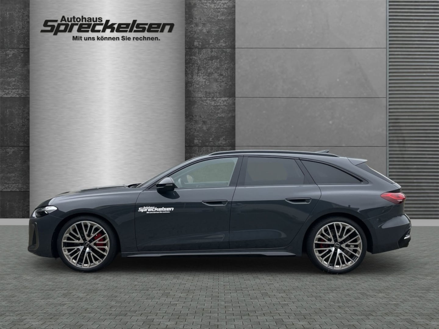Bild über Audi A5 Avant TDI quattro 150 kW S tronic - für weitere Informationen kontaktieren Sie den Audi Partner