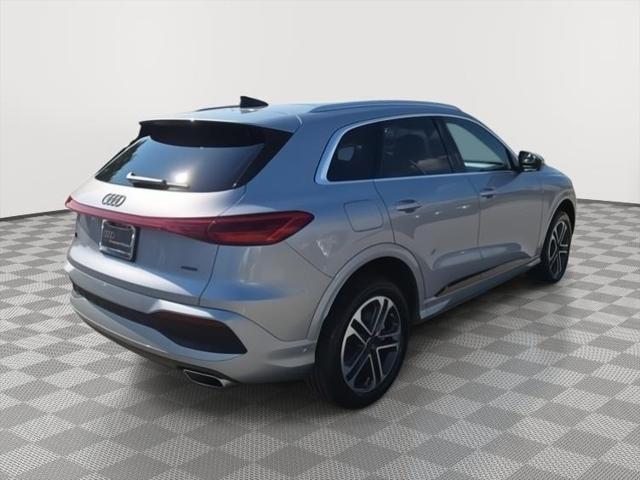 2025 Audi Q5 Premium - Photo 8