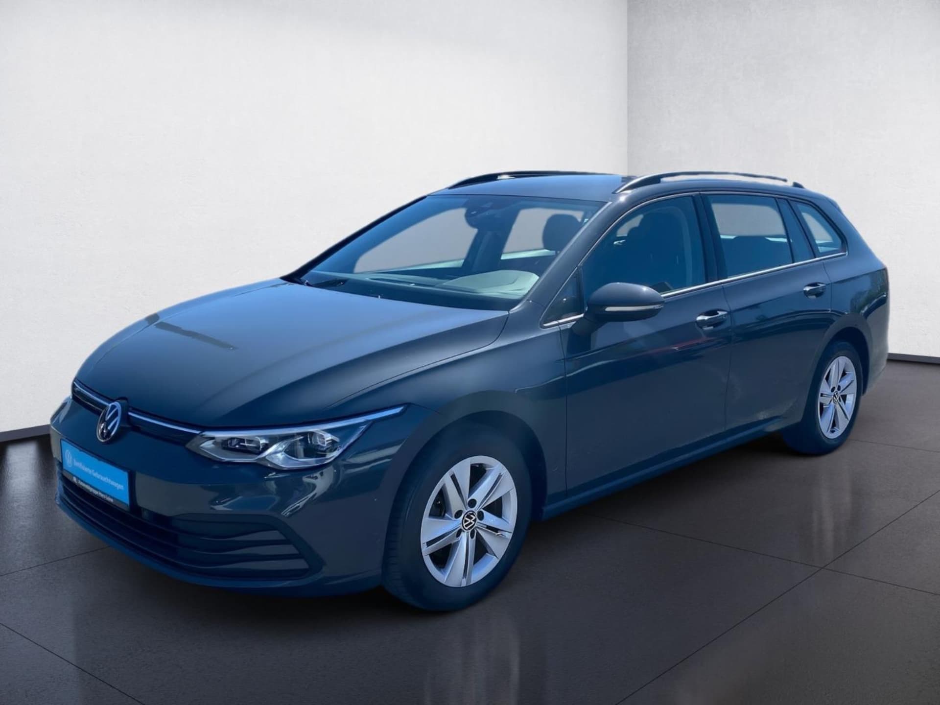 Volkswagen Golf Variant Life