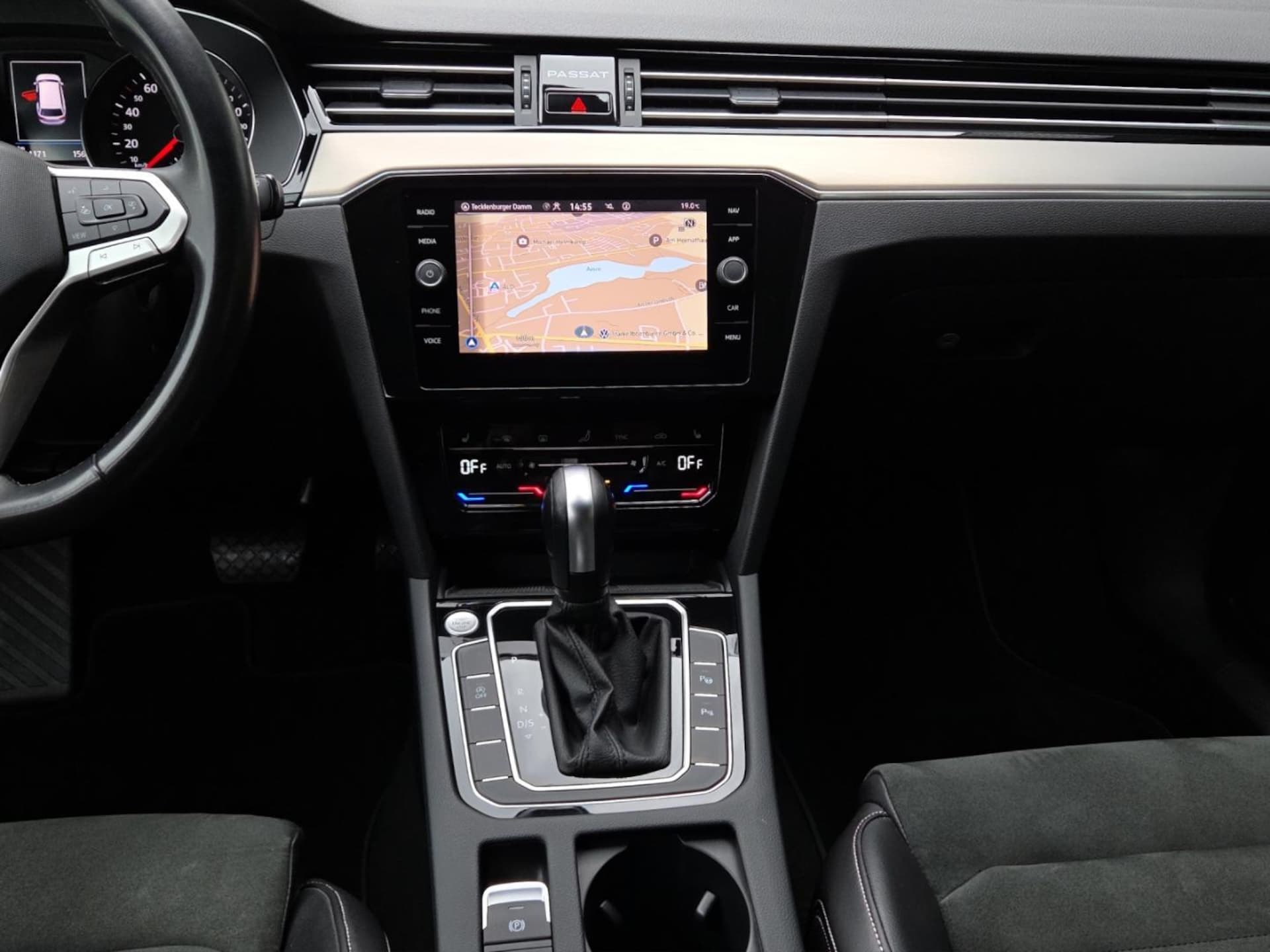 Volkswagen Passat Variant Elegance