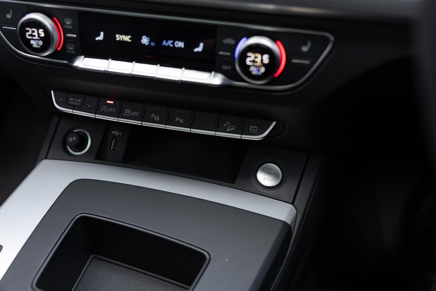 Image about Audi Q5 Sport 40 TDI quattro S tronic