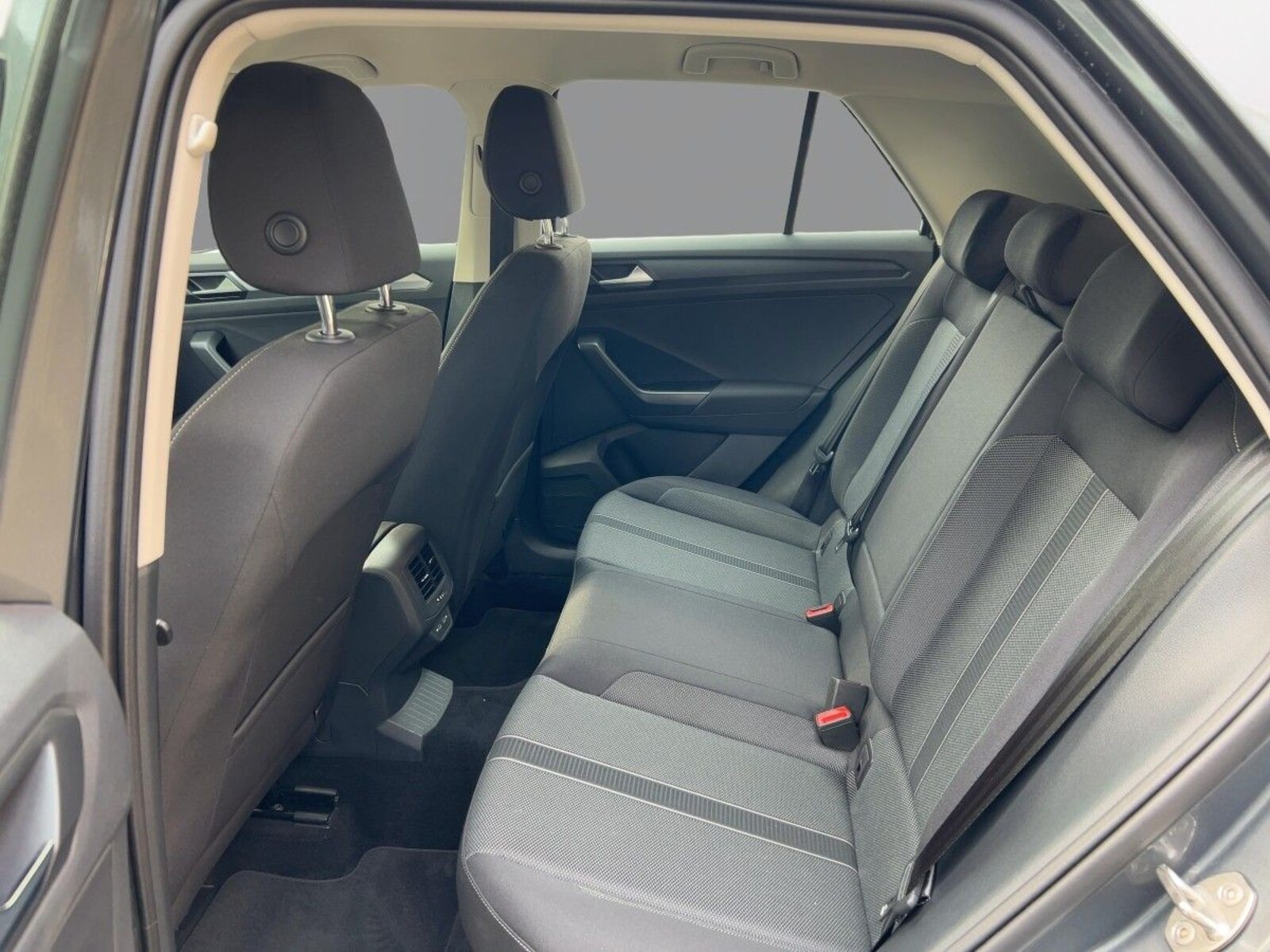 Volkswagen T-Roc – Bild 9