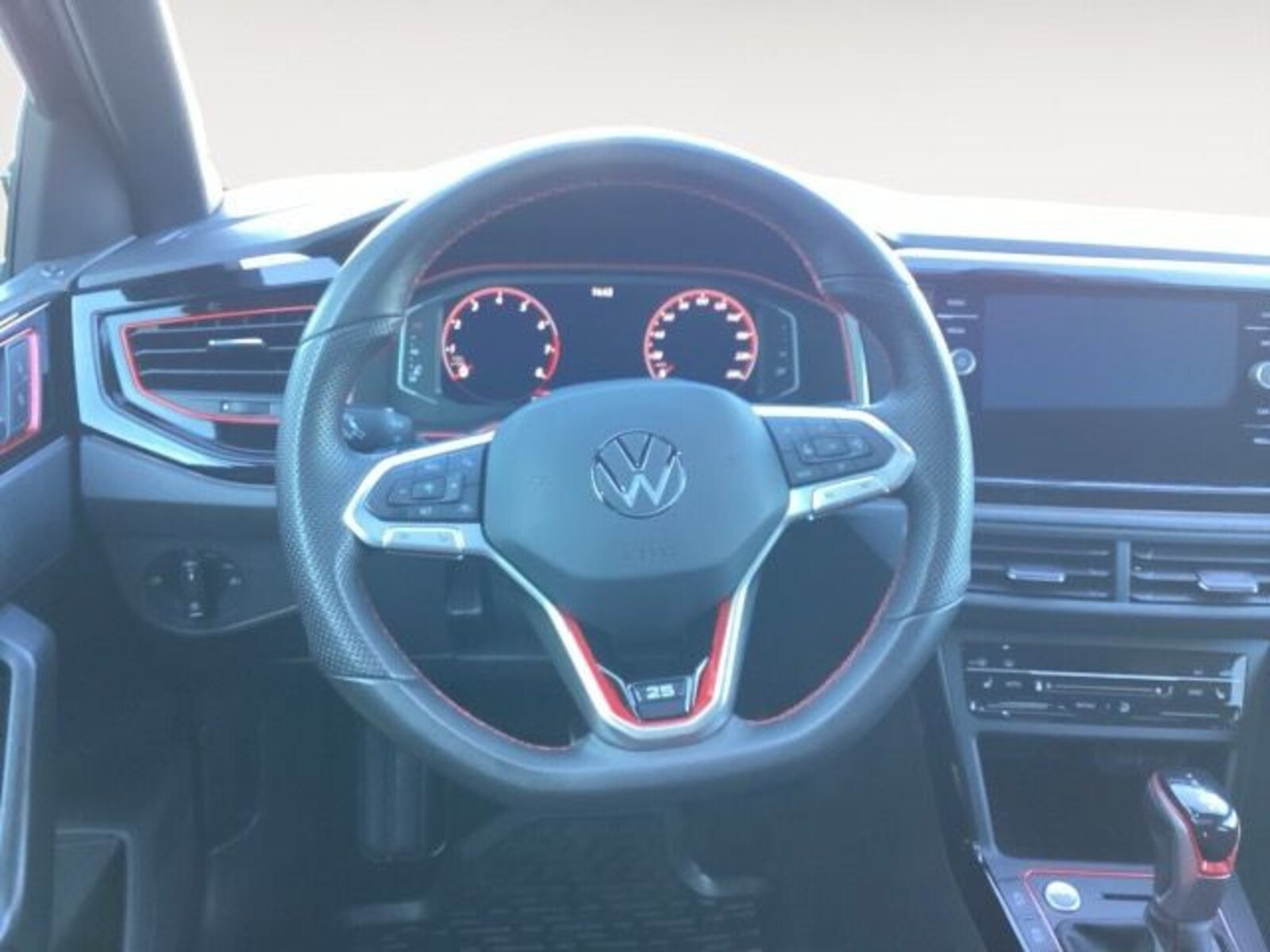 Volkswagen Polo – Bild 12