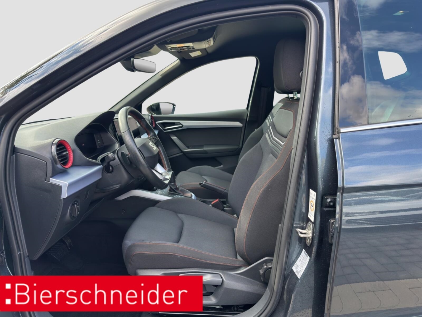 SEAT Arona – Bild 11