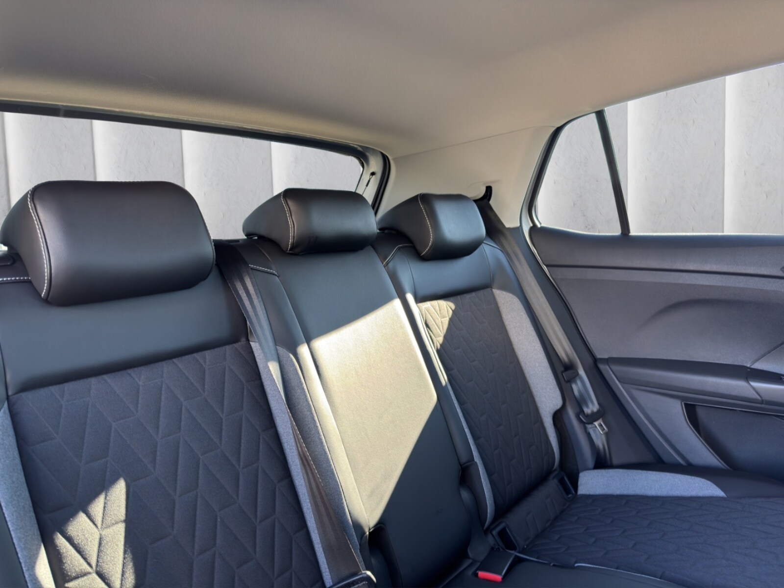 Volkswagen T-Cross – Bild 13