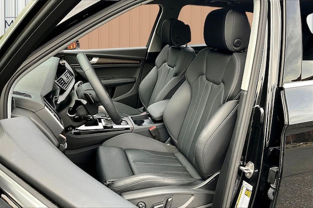 2025 Audi Q5 Premium Plus - Photo 21
