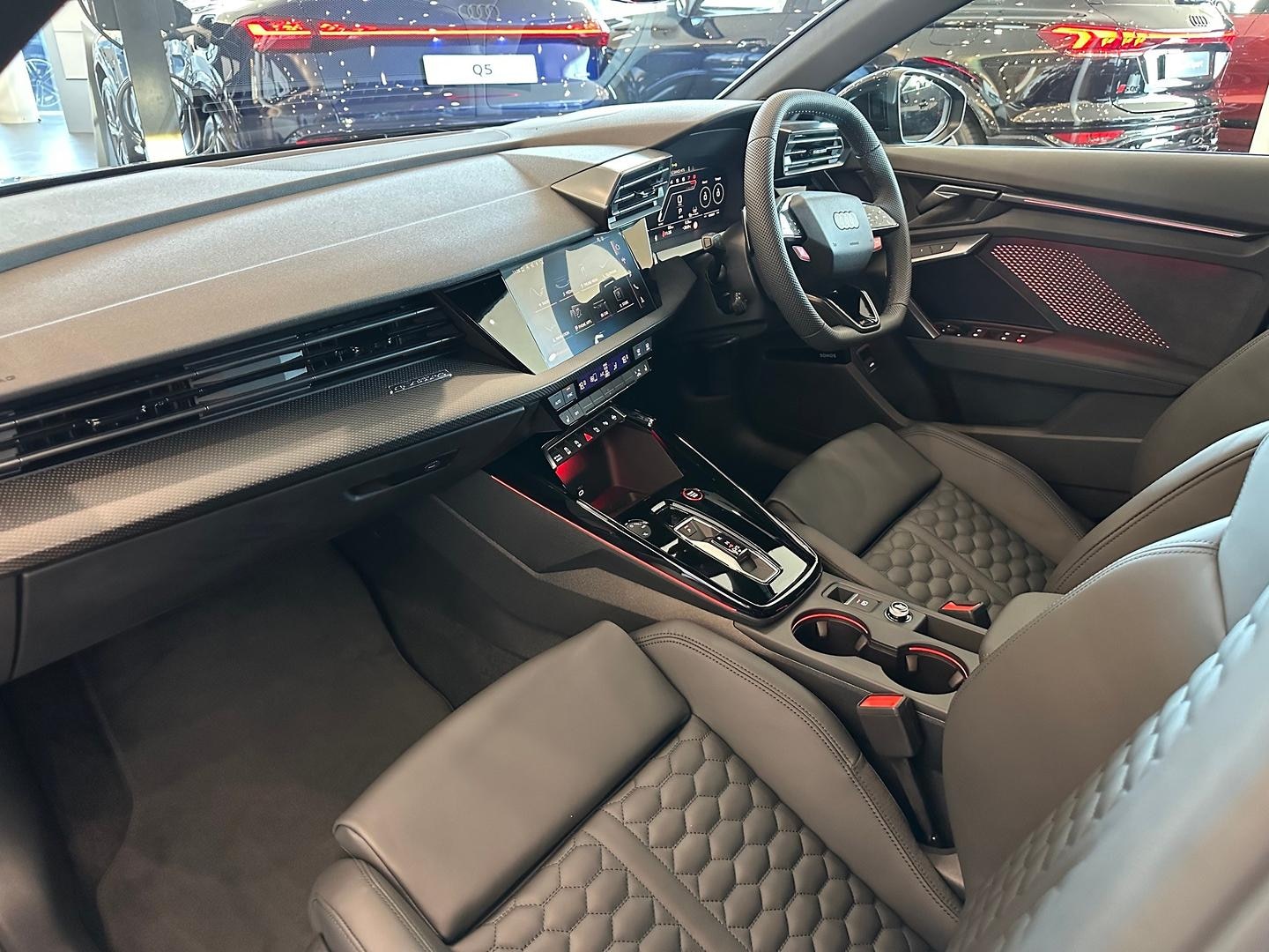 Image about Audi RS 3 Sportback TFSI quattro S tronic