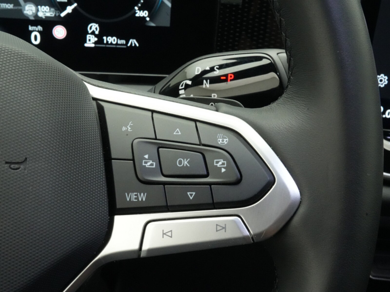 Volkswagen Tiguan – Bild 11