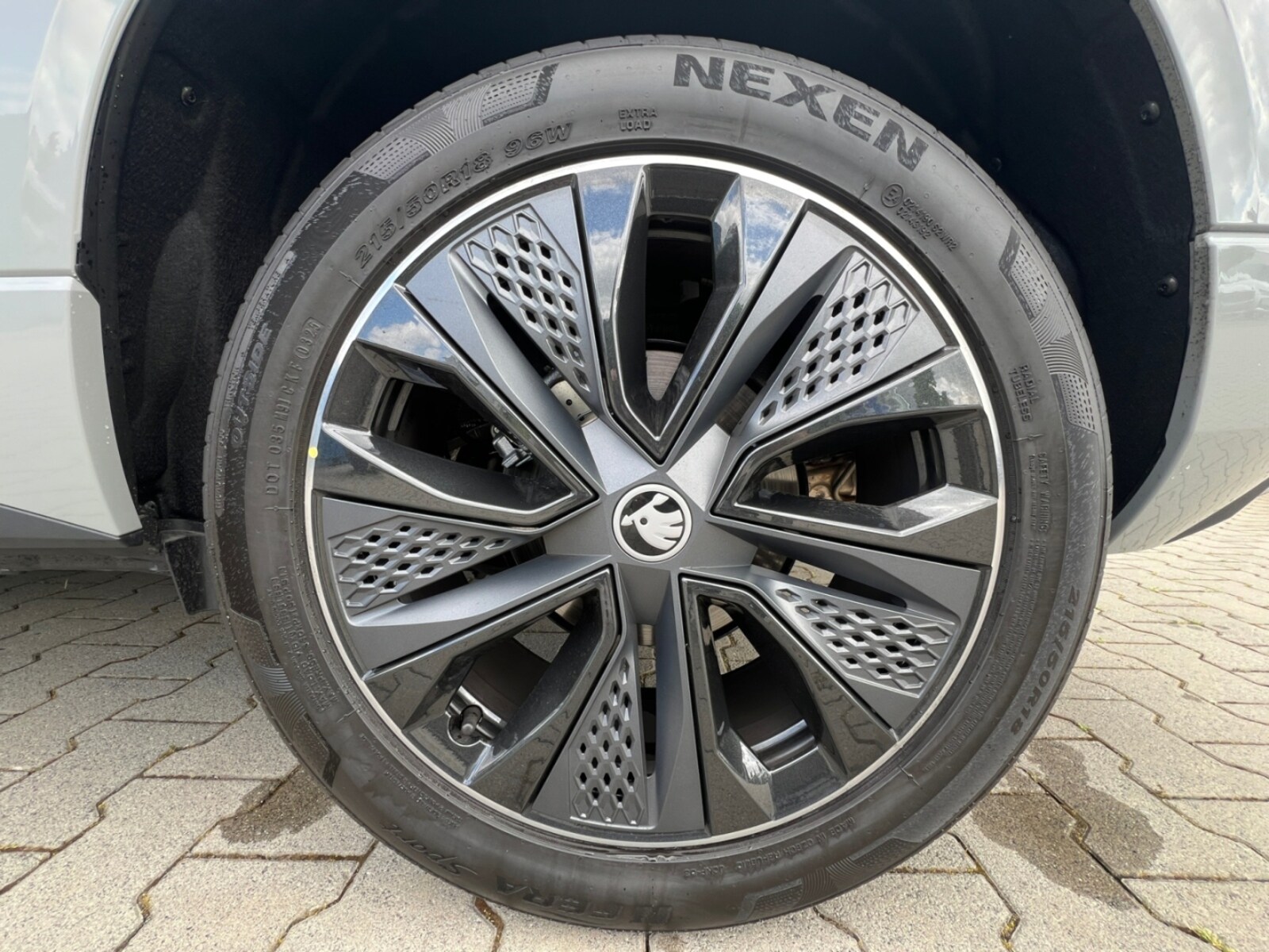 Škoda Karoq – Bild 14