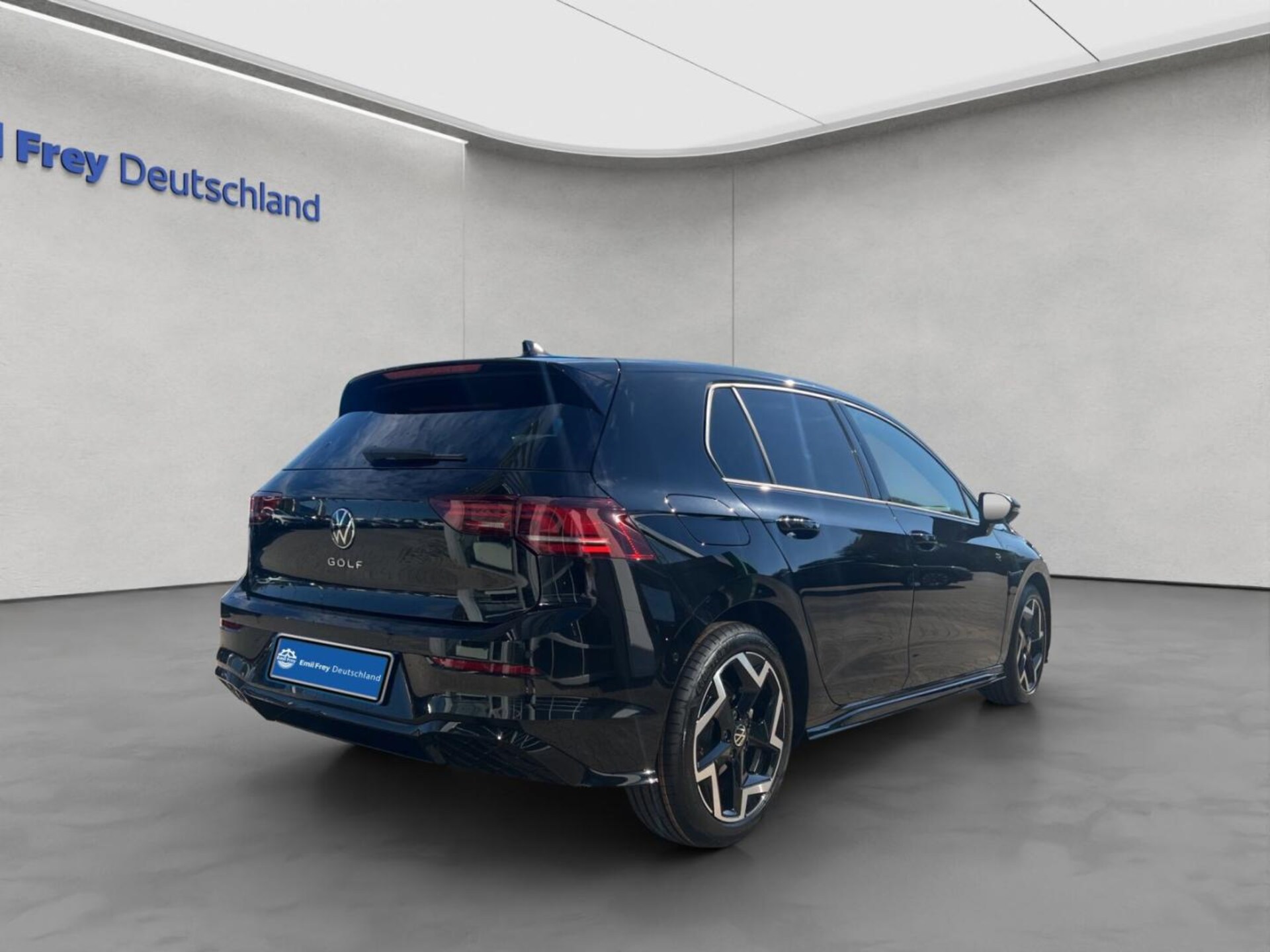 Volkswagen Golf R-Line