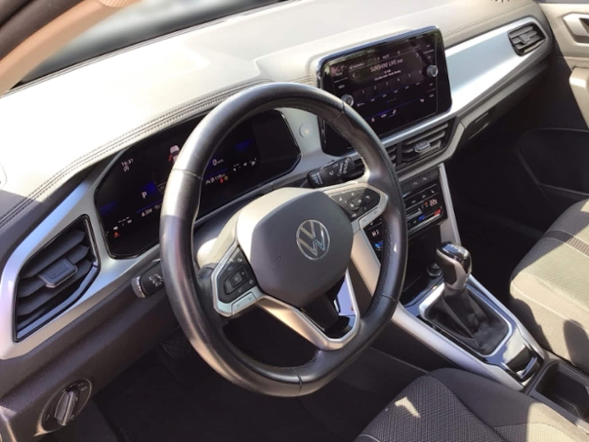Volkswagen T-Roc Life