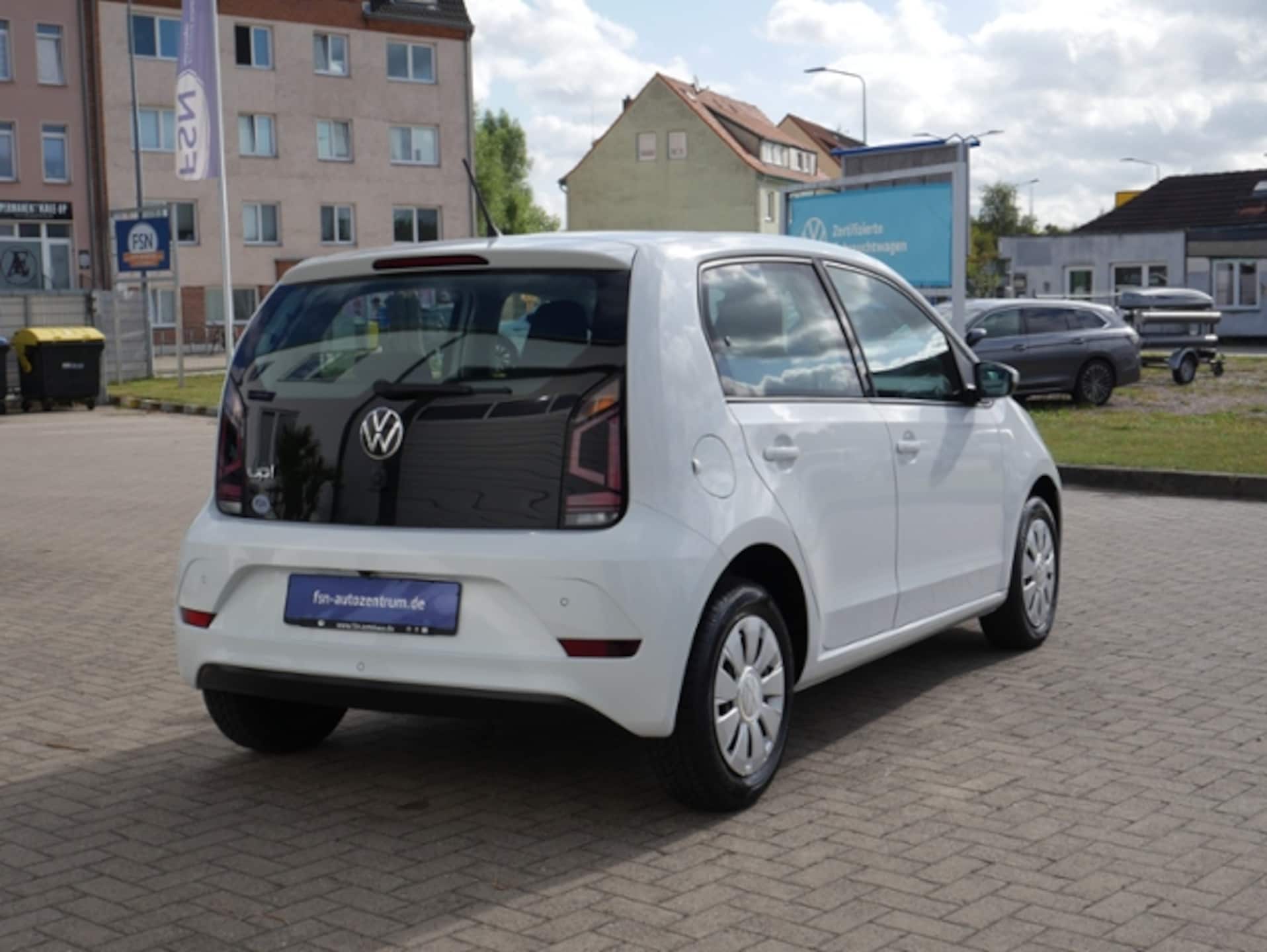 Volkswagen up!