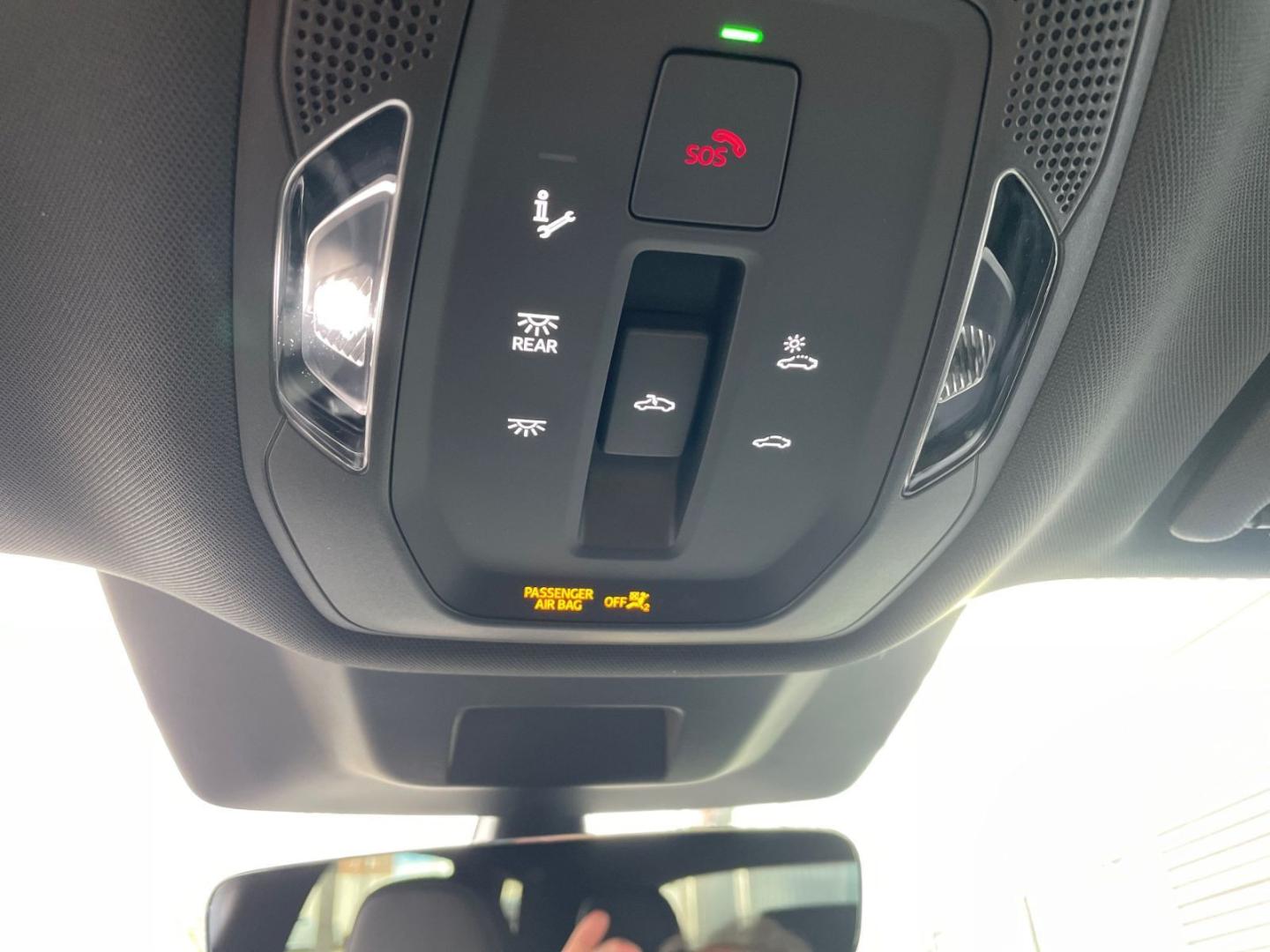 Image about Audi Q6 SUV e-tron e-tron quattro